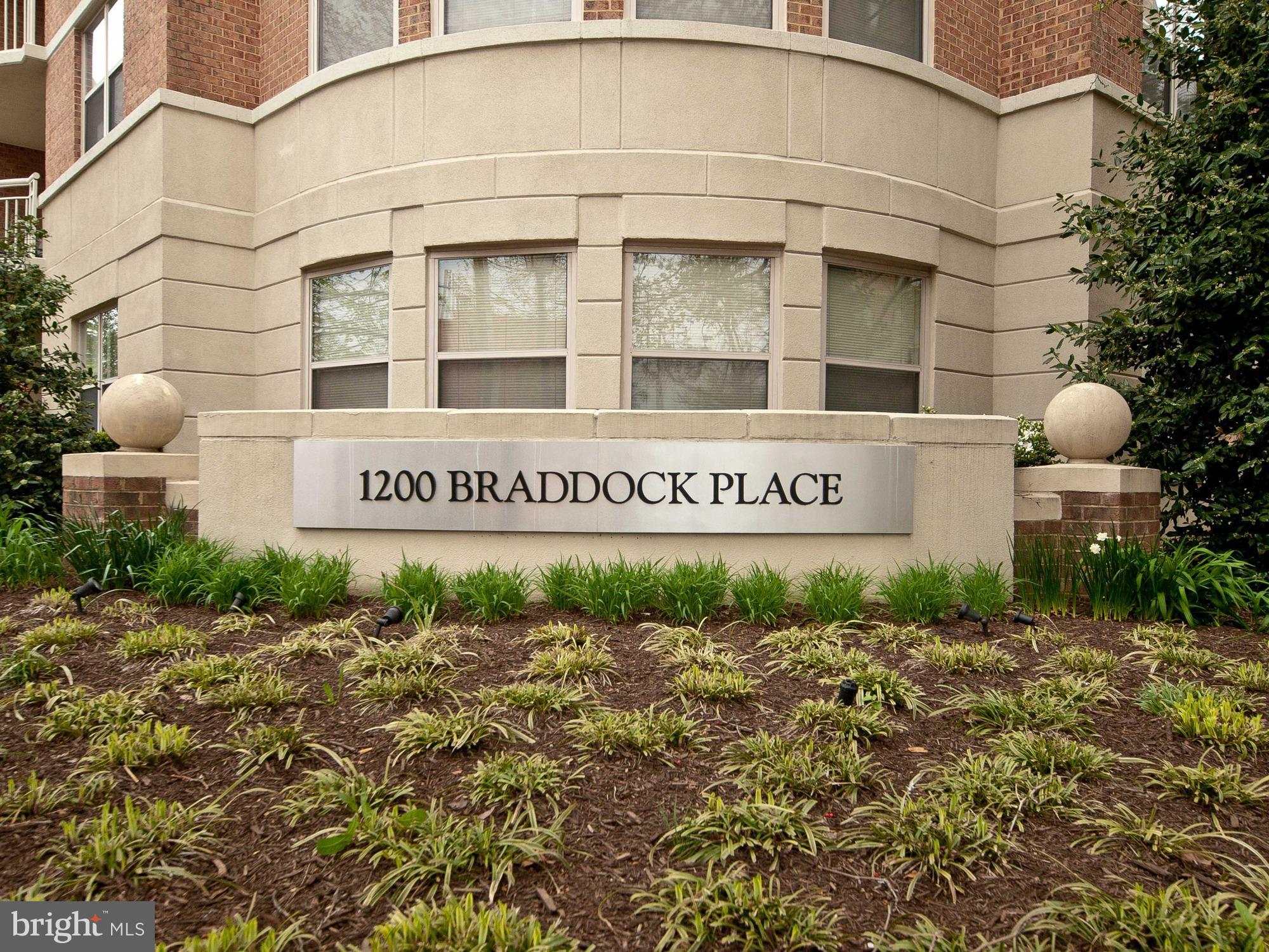 BRADDOCK PLACE - Residential