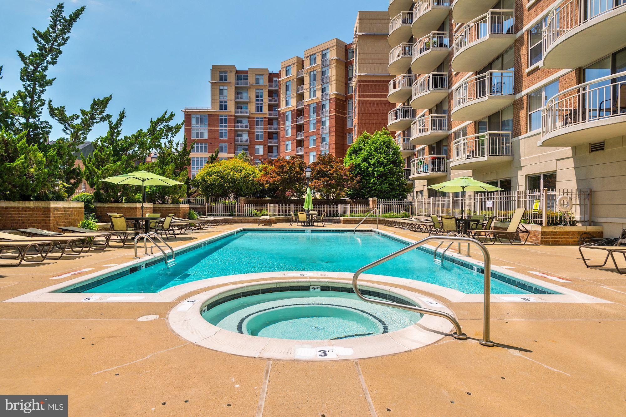 BRADDOCK PLACE - Residential