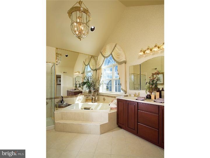 RIDINGS OF WARWICK - Residential
