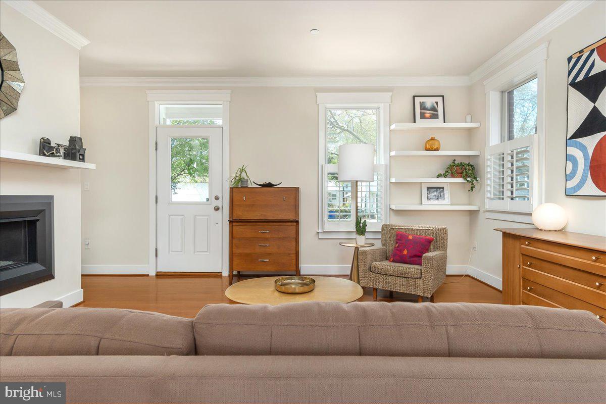 DOWNTOWN FREDERICK - Residential