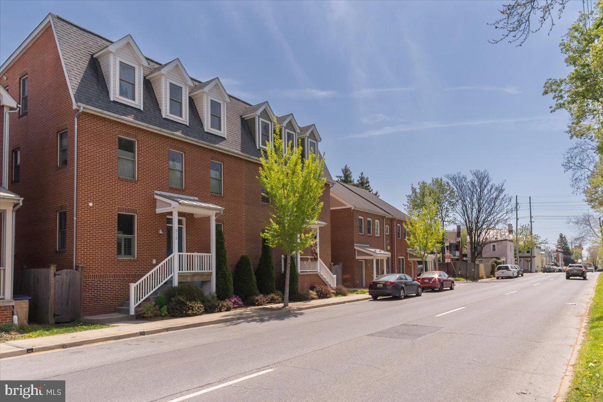 DOWNTOWN FREDERICK - Residential