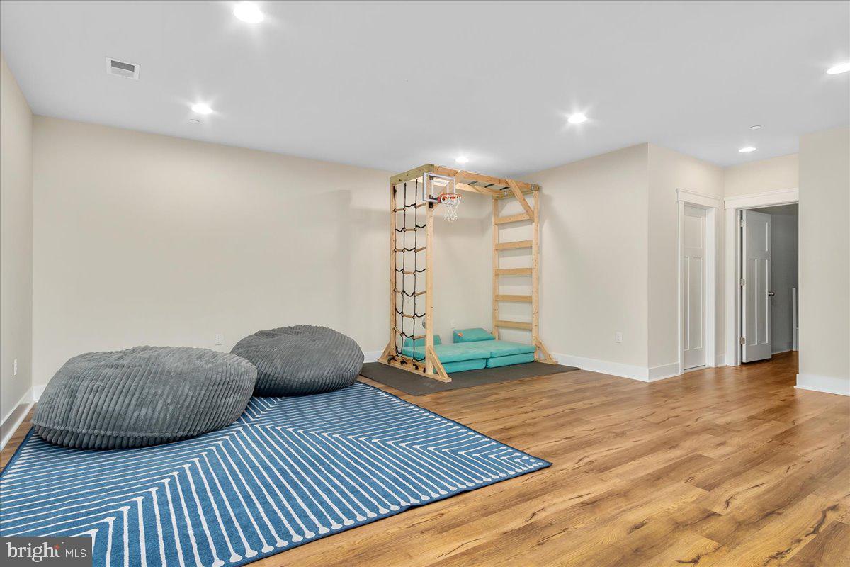 DOWNTOWN FREDERICK - Residential