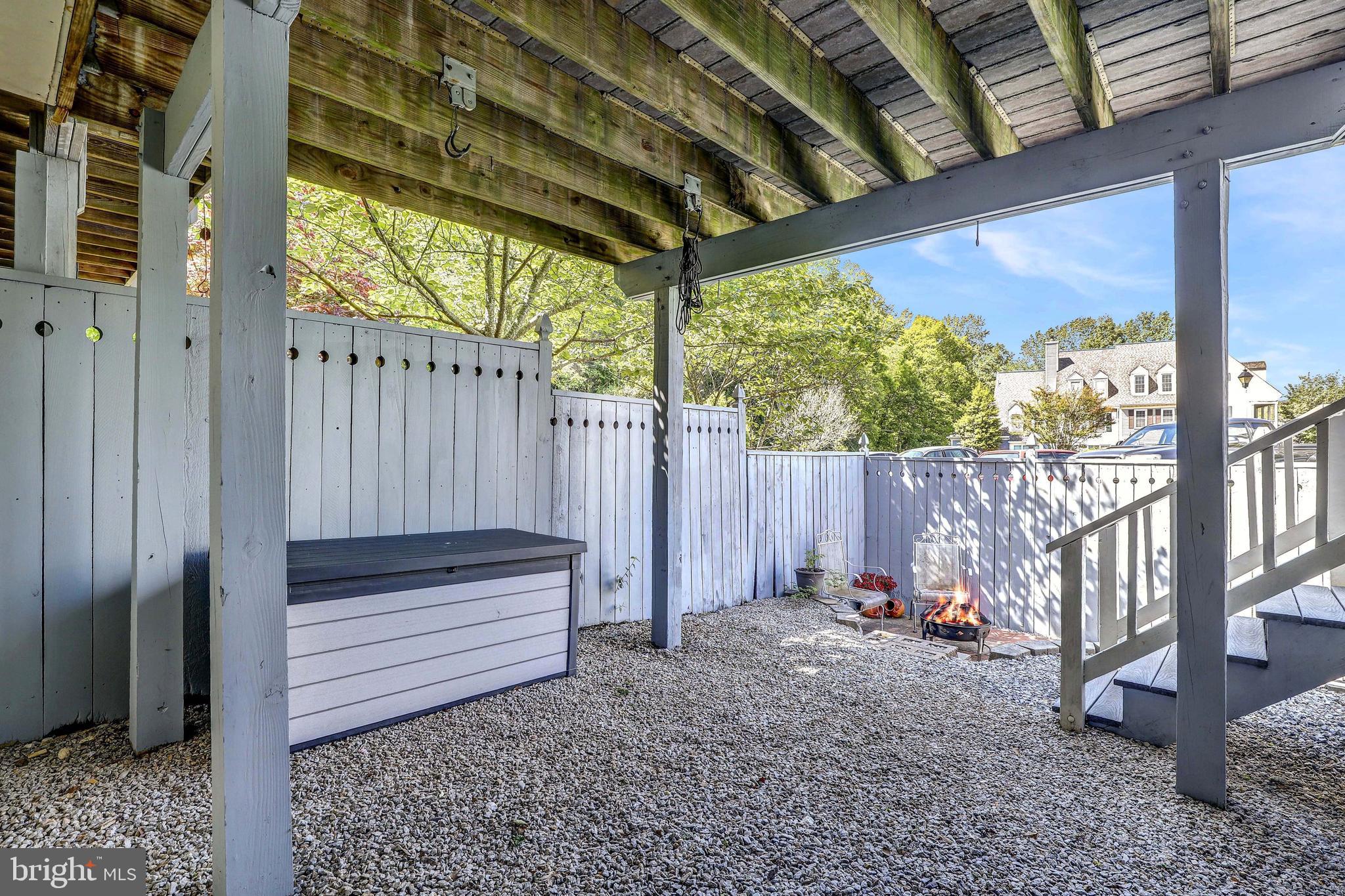 TACKETTS MILL - Residential