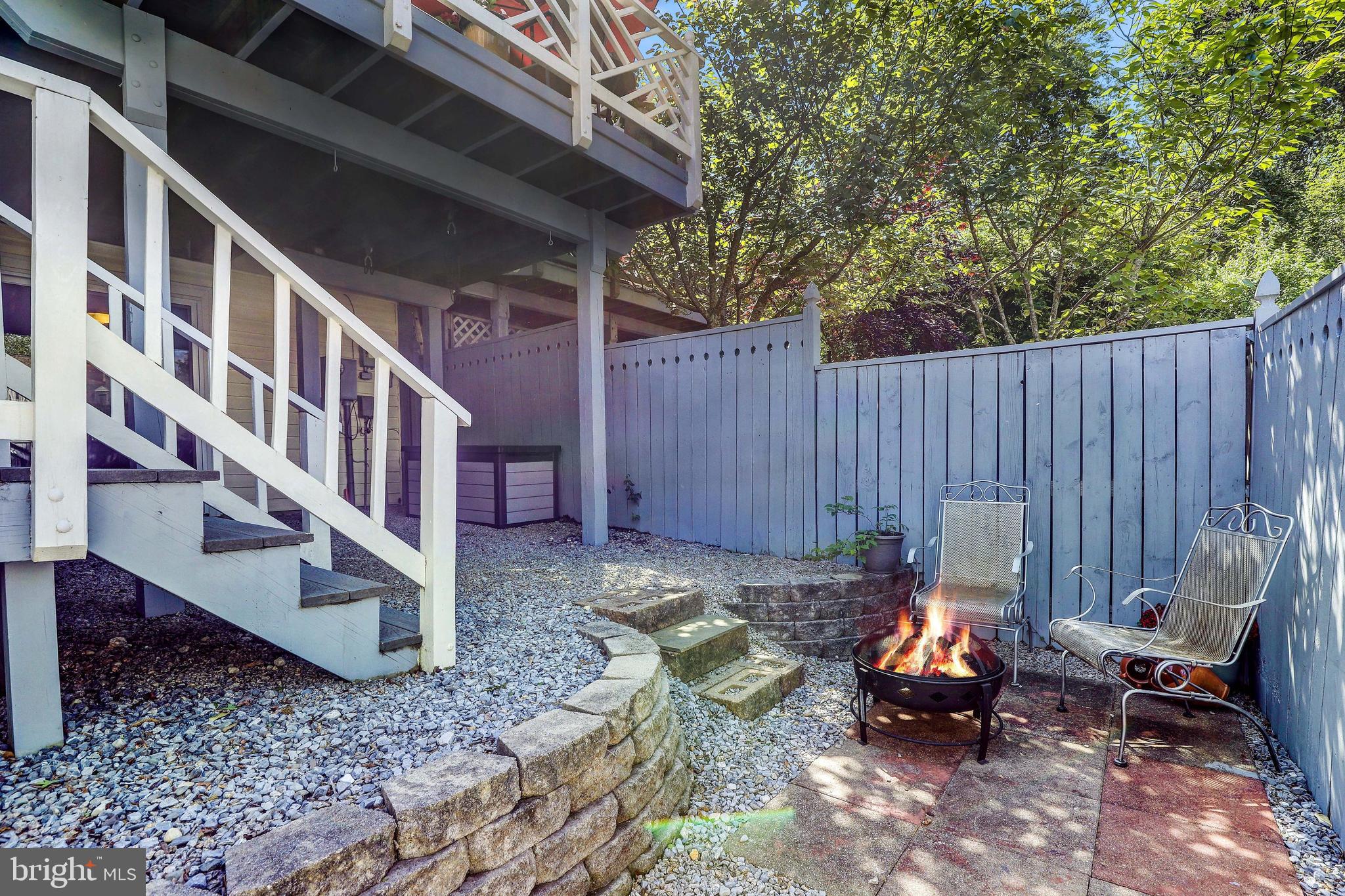 TACKETTS MILL - Residential