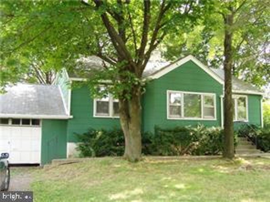 Looking for a project? This house may be what your looking for. The bones are solid, just needs you imagination and a little sweat equity to make it your own. This 2-3 bed room, 1 full bath house is located in Warrington Twp, and Central Bucks School District. Nice sized yard, with off street parking and garage. Close to all major roads, shopping and entertainment. Come take a look, the possibilities stop where your imagination does. Buyer will be responsible for all Twp requirements and Use & Occupancy permit. Seller will make no repairs. Schedule your tour today.