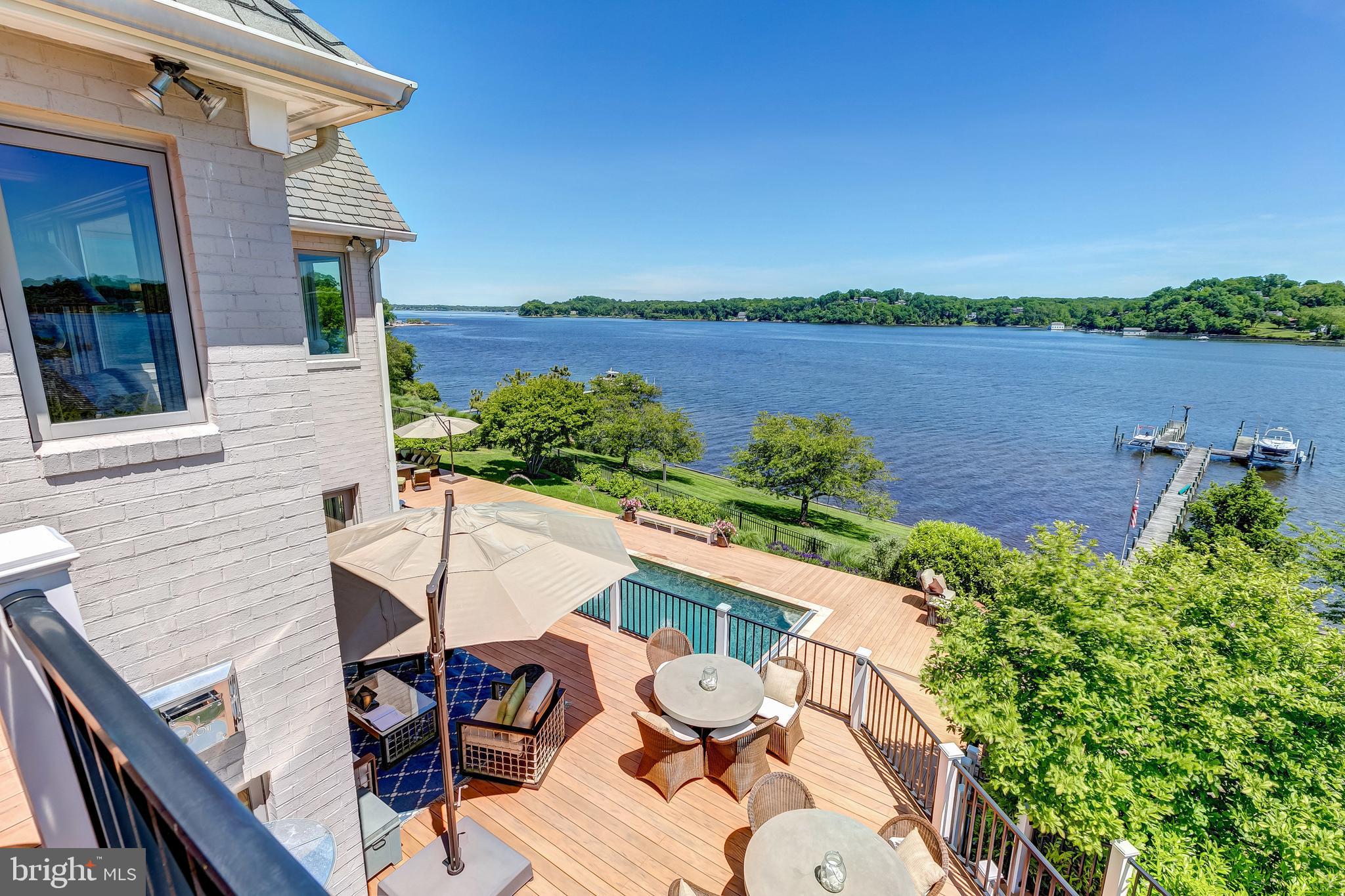 THE DOWNS - Residential