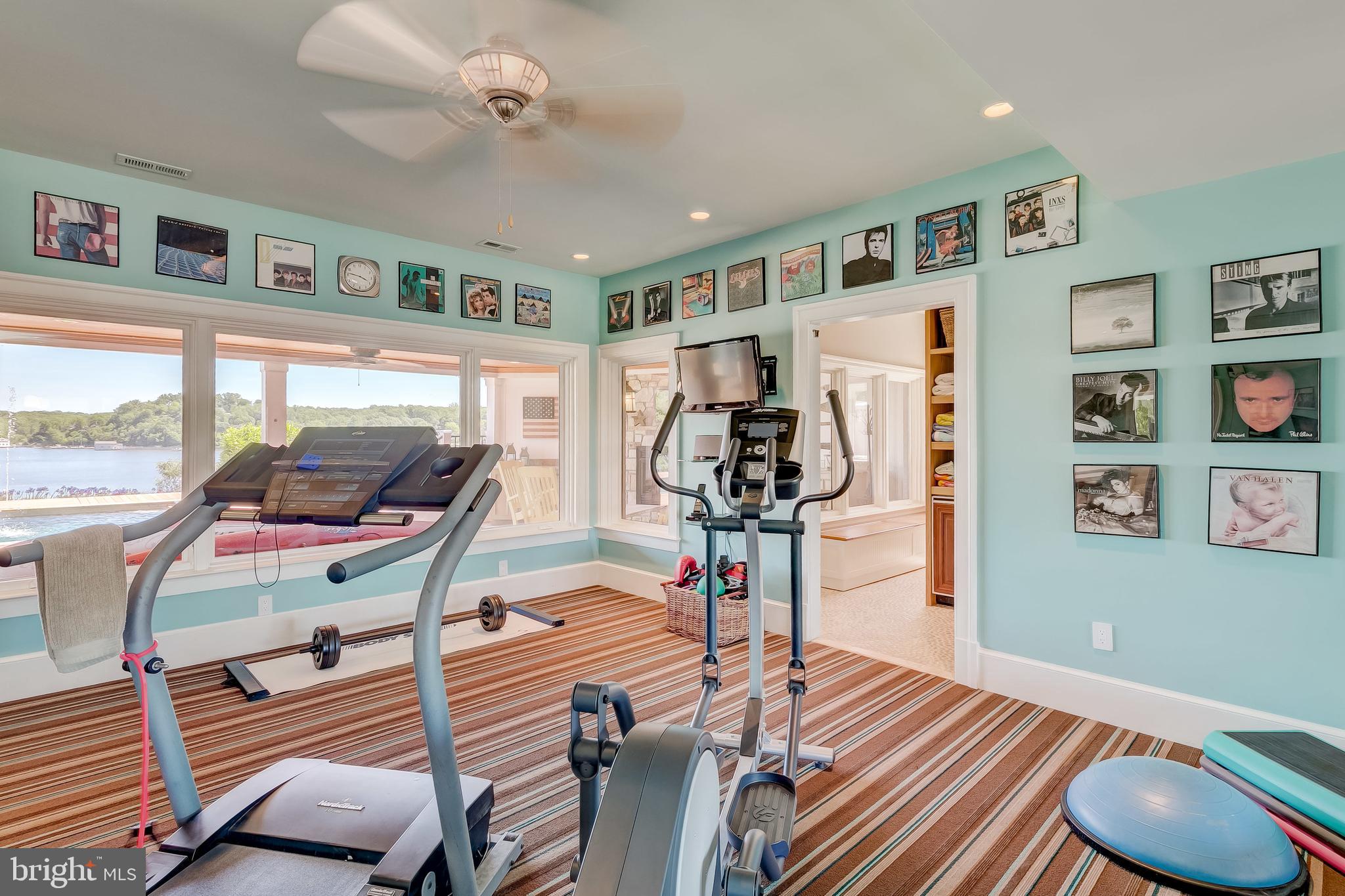 THE DOWNS - Residential