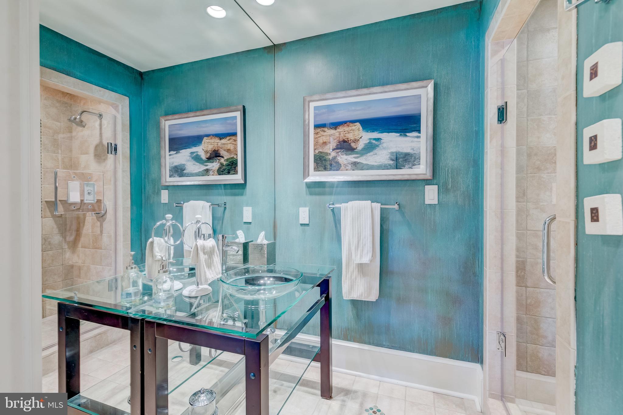 THE DOWNS - Residential