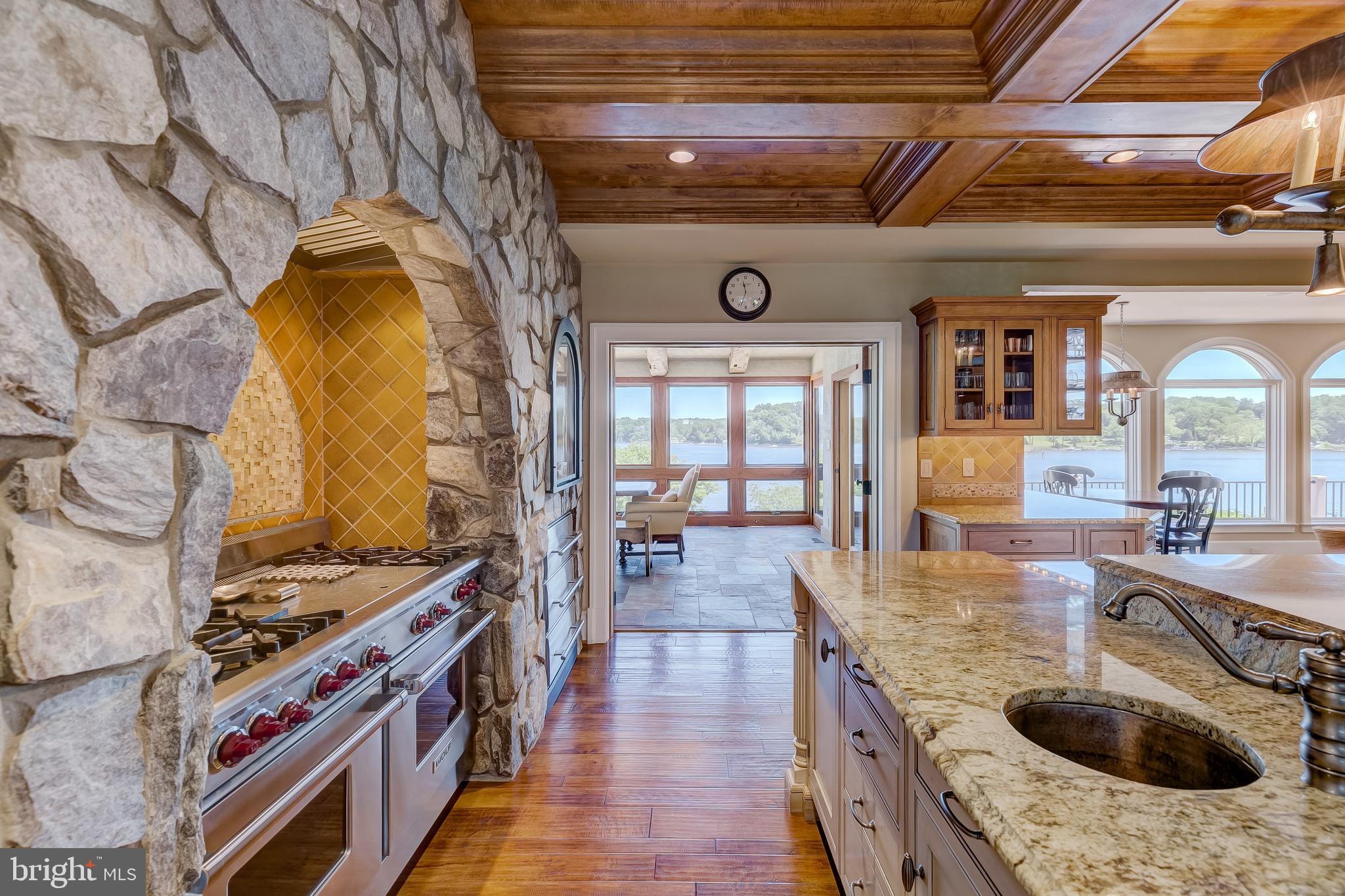 THE DOWNS - Residential