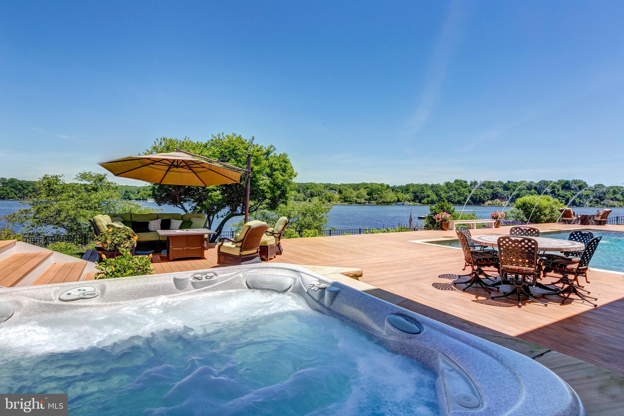 THE DOWNS - Residential