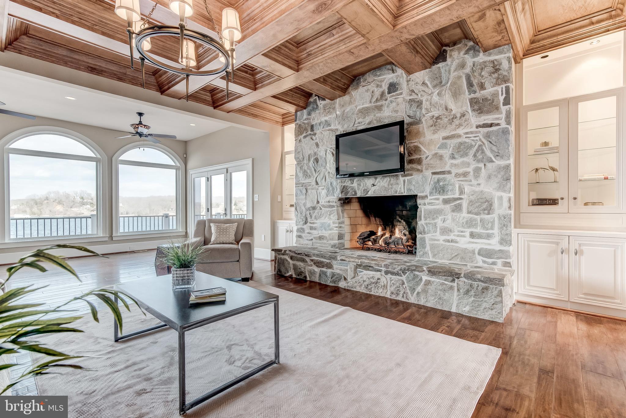 THE DOWNS - Residential