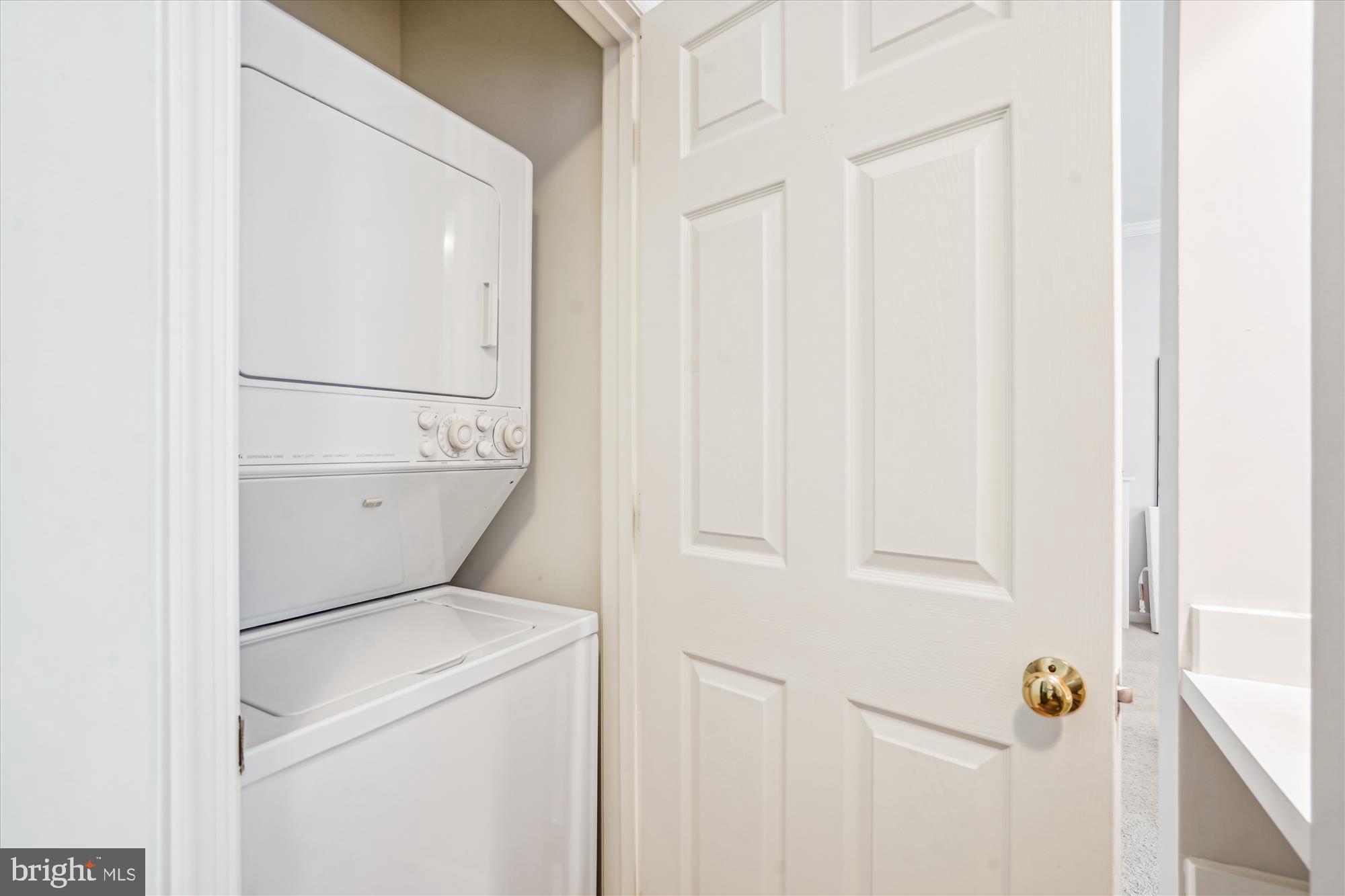 BALDWIN GROVE - Residential