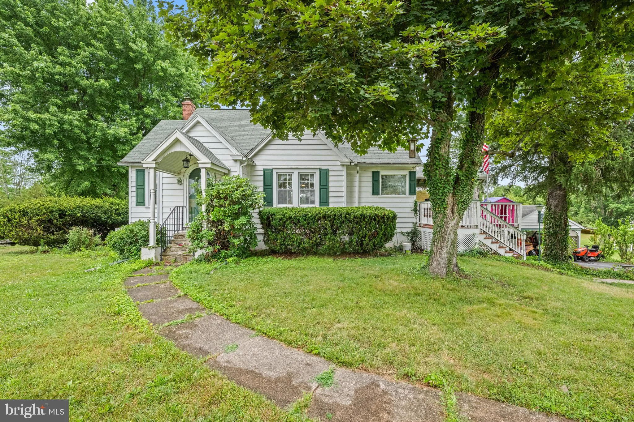 613 Centennial Street