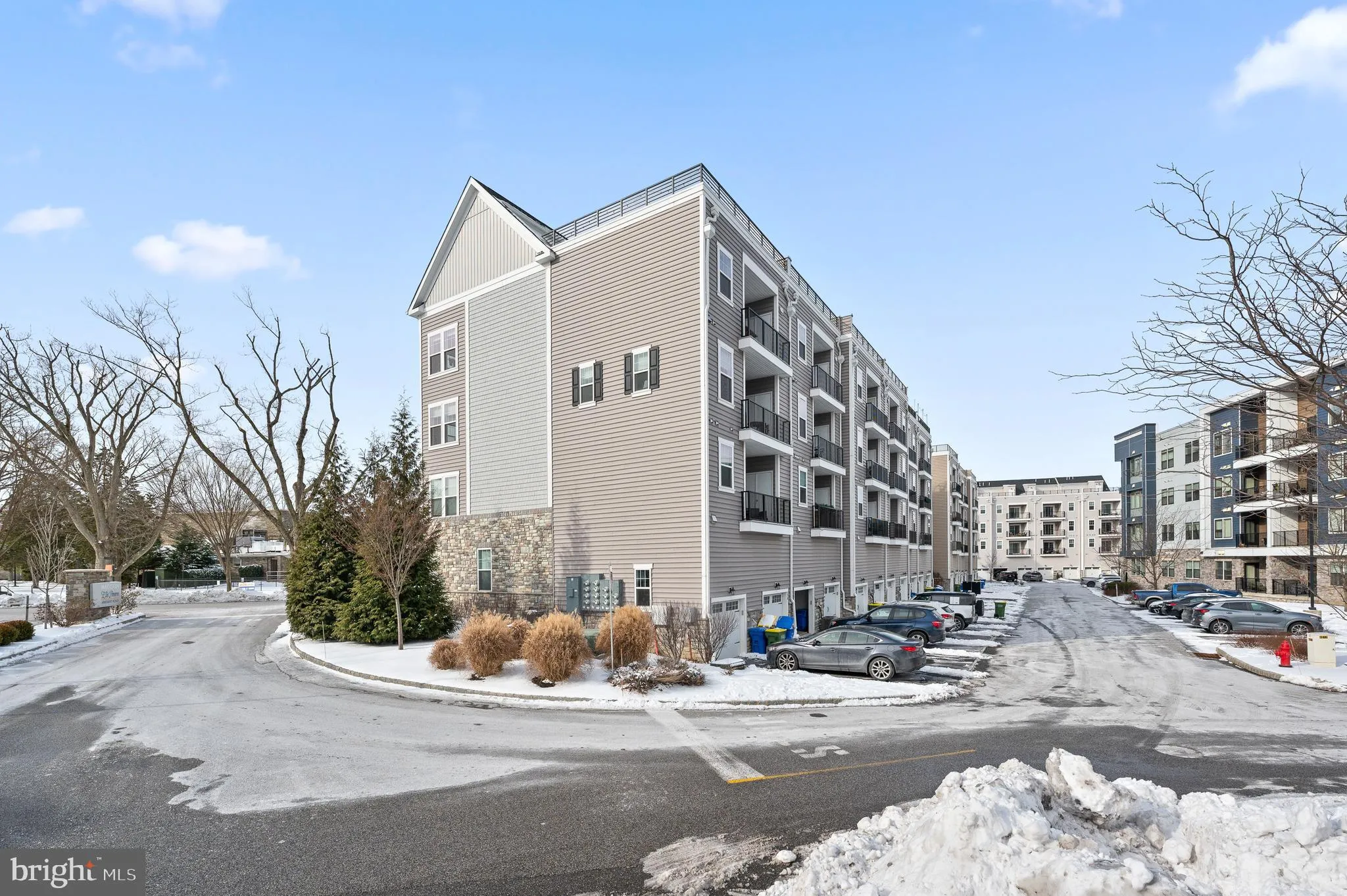 Newtown Square, Pennsylvania 19073, United States, 3 Bedrooms Bedrooms, ,3 BathroomsBathrooms,Residential,Pending,13783