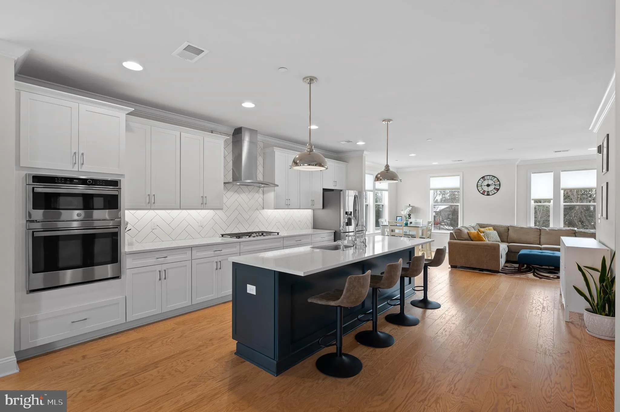 Newtown Square, Pennsylvania 19073, United States, 3 Bedrooms Bedrooms, ,3 BathroomsBathrooms,Residential,Pending,13783