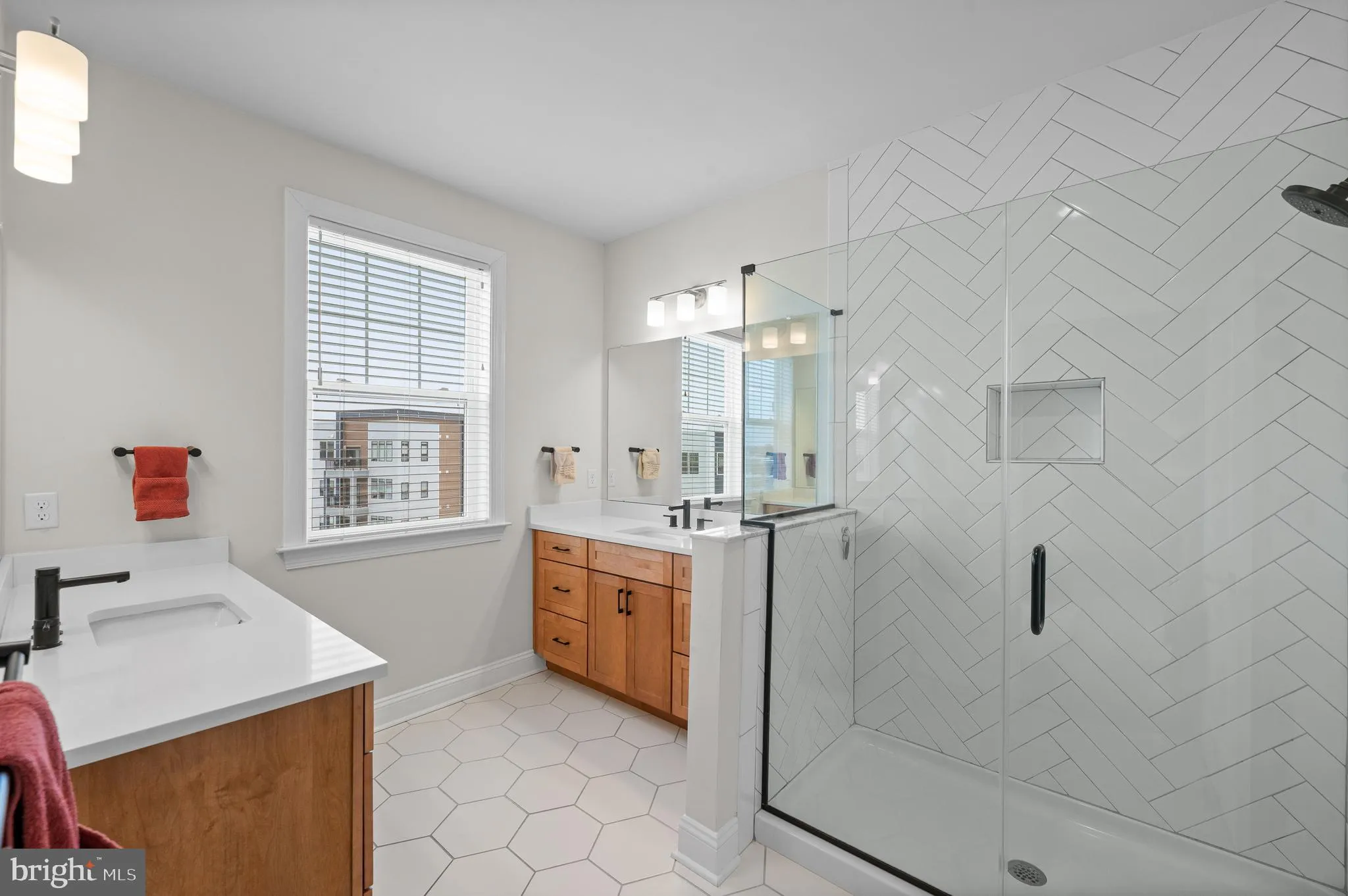 Newtown Square, Pennsylvania 19073, United States, 3 Bedrooms Bedrooms, ,3 BathroomsBathrooms,Residential,Pending,13783