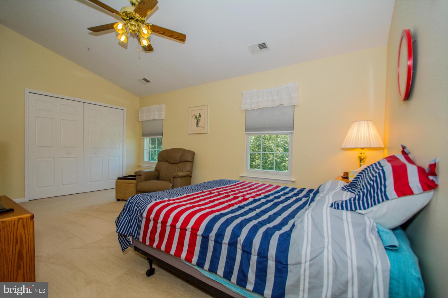 RUSSETT - Residential