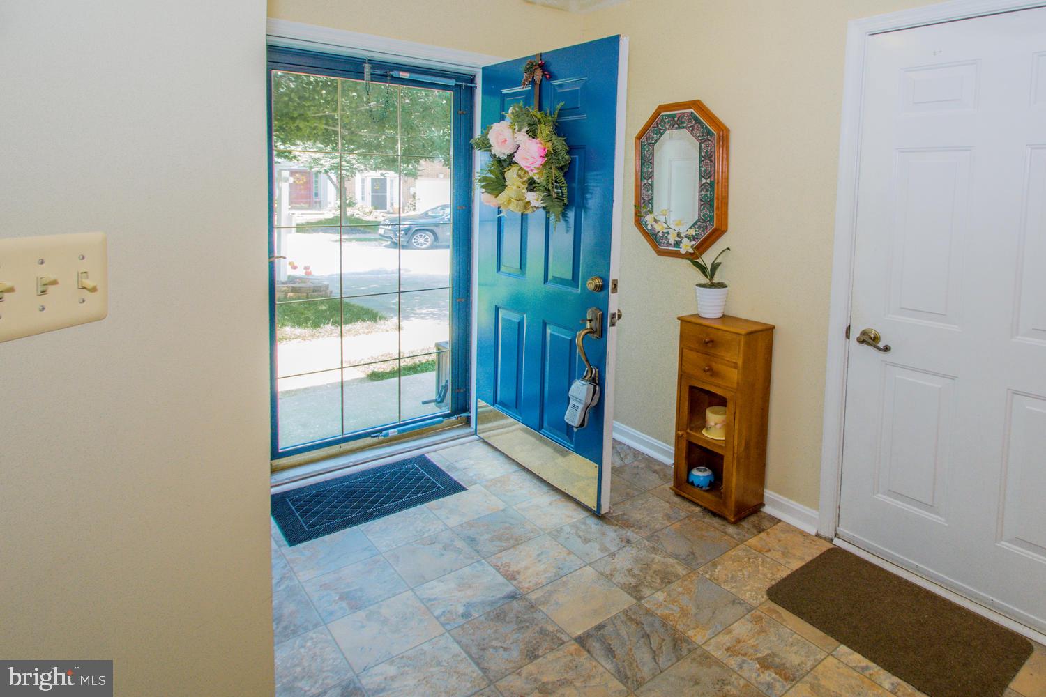 RUSSETT - Residential