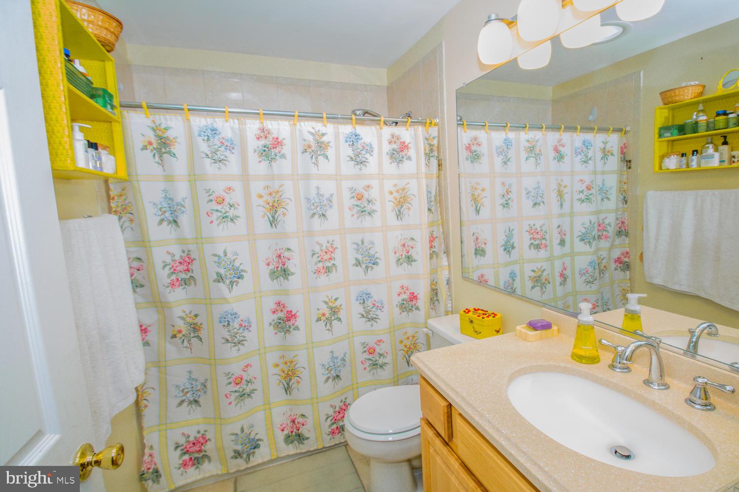 RUSSETT - Residential