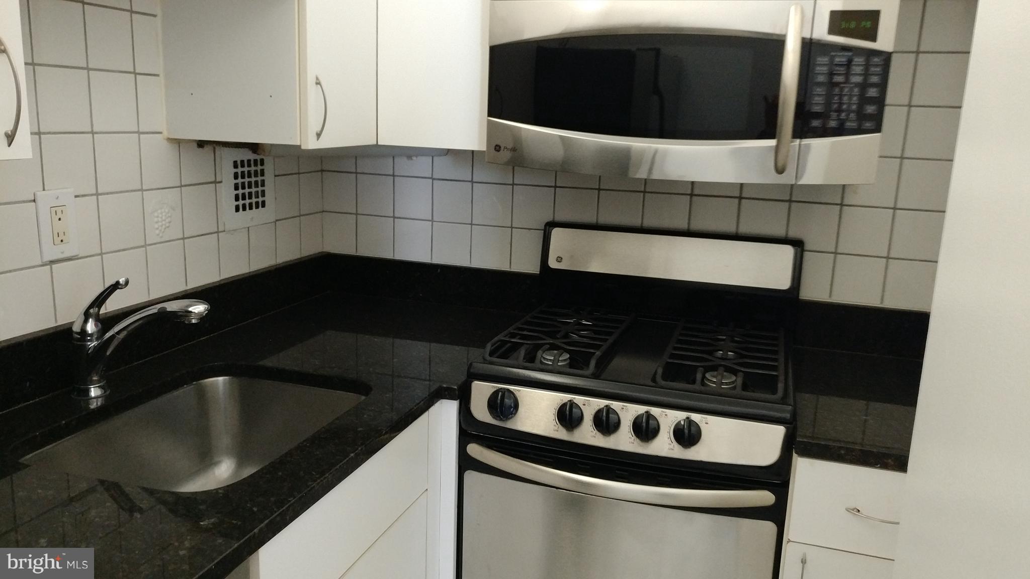 WILLOUGHBY OF CHEVY CHASE - Residential Lease