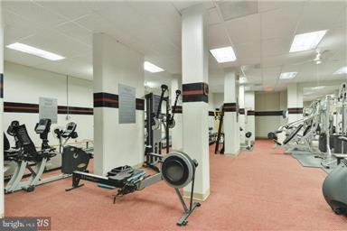 WILLOUGHBY OF CHEVY CHASE - Residential Lease