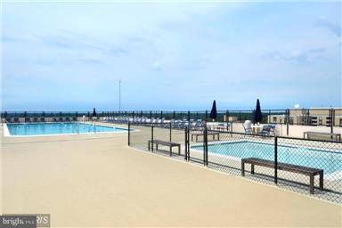 WILLOUGHBY OF CHEVY CHASE - Residential Lease