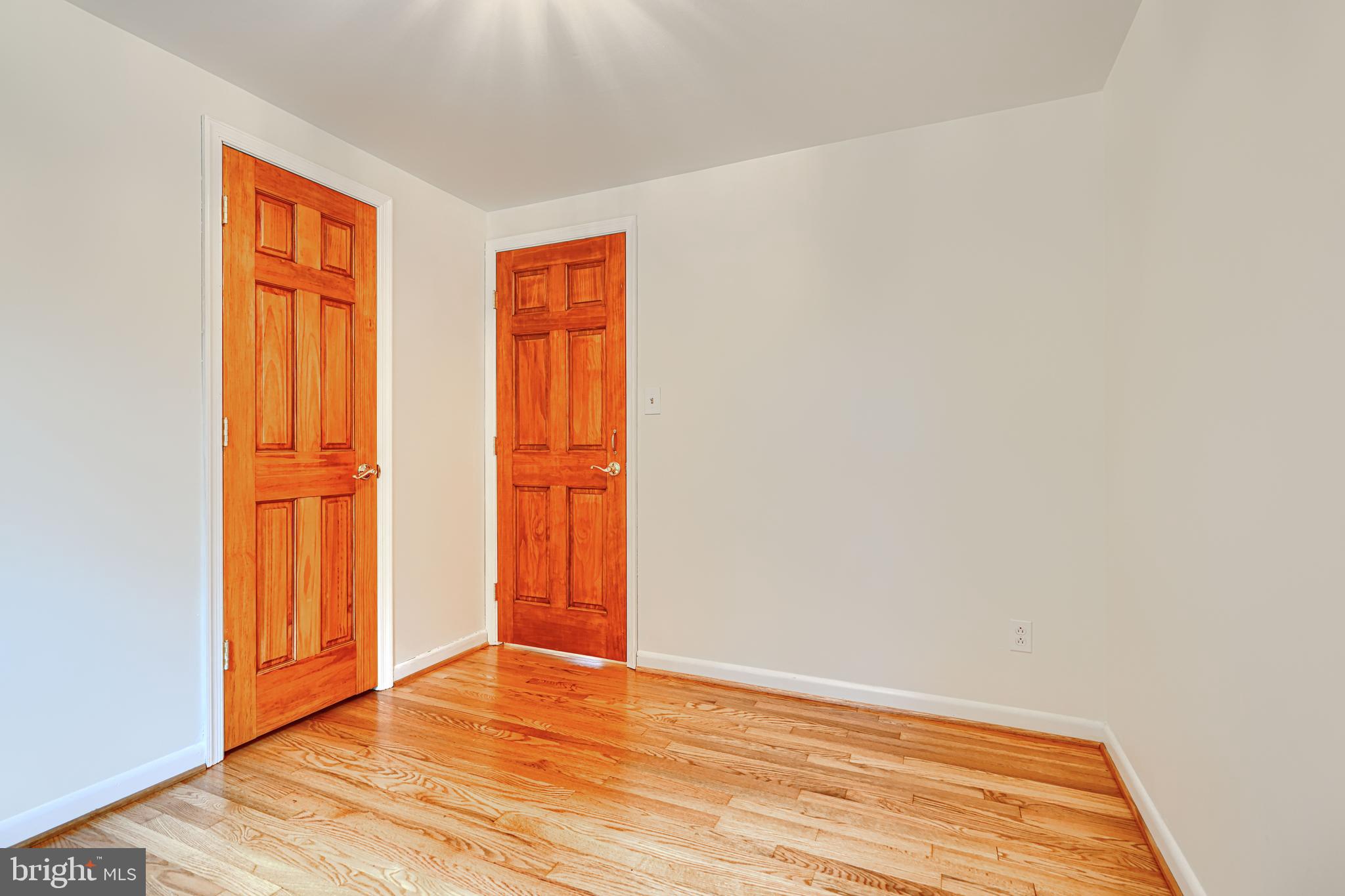 COLONIAL ACRES - Residential