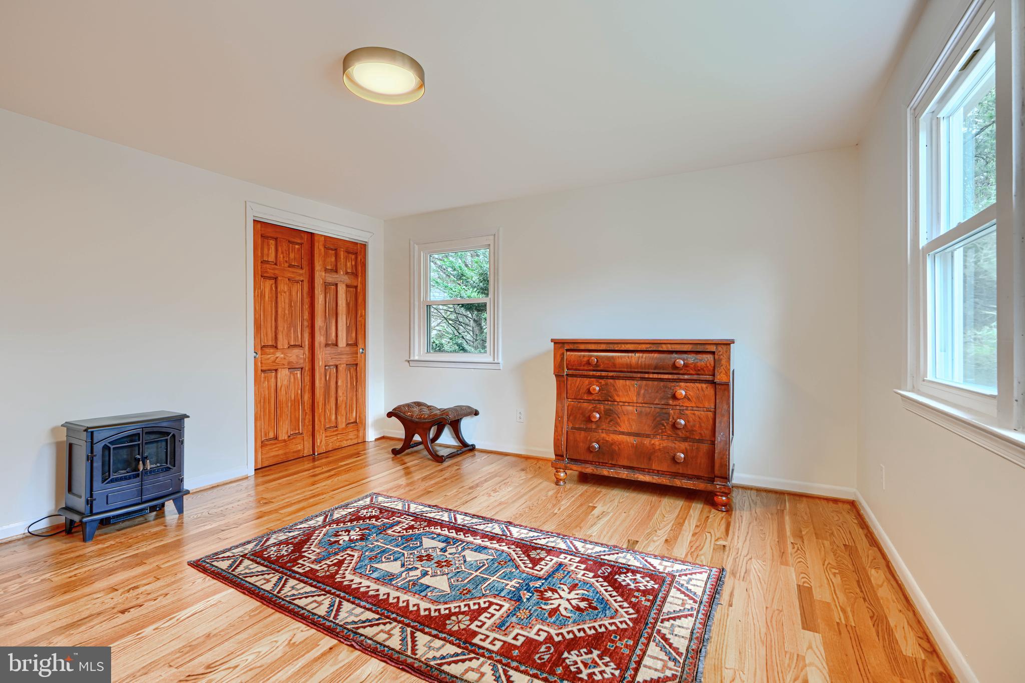 COLONIAL ACRES - Residential