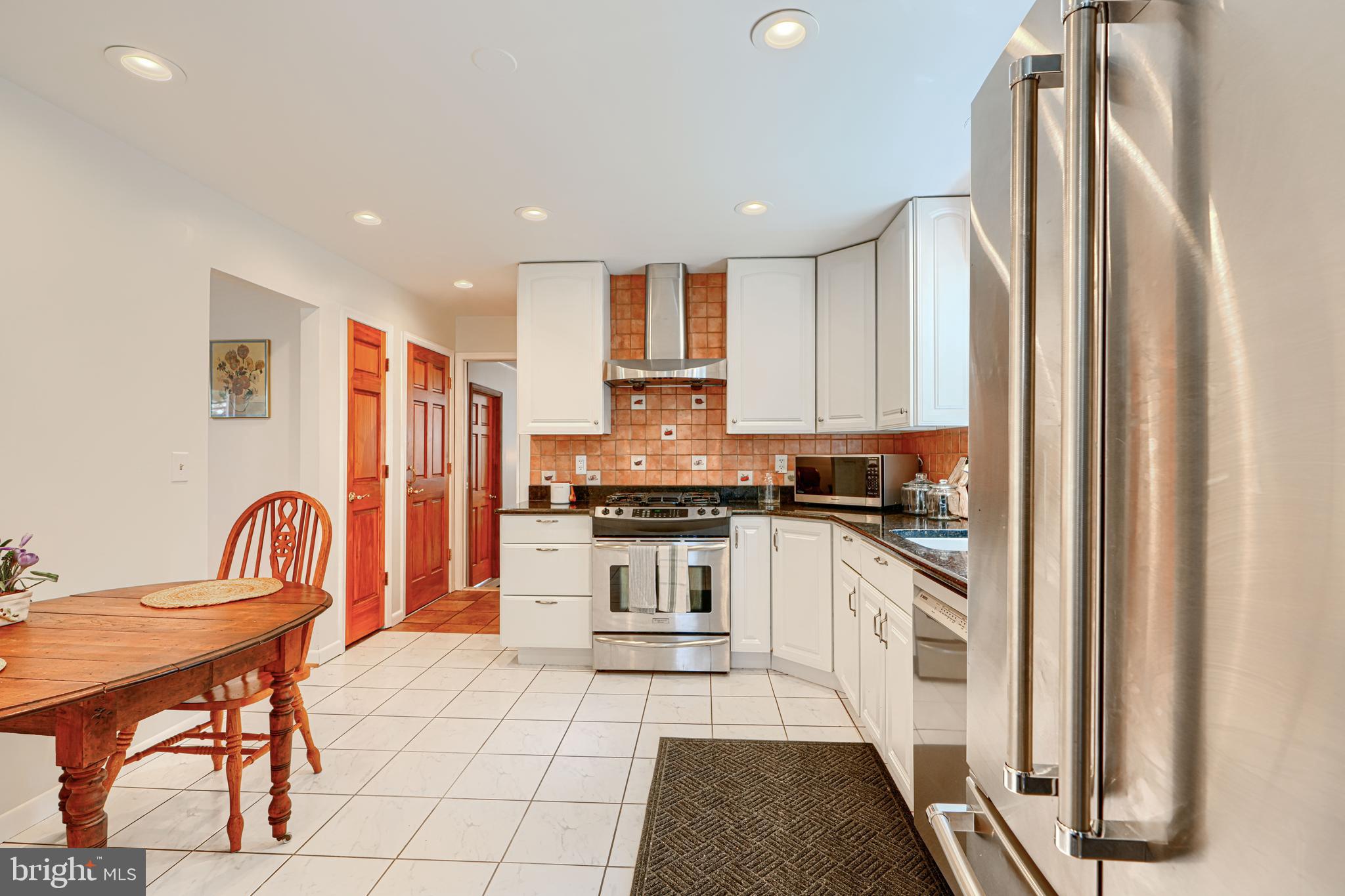 COLONIAL ACRES - Residential