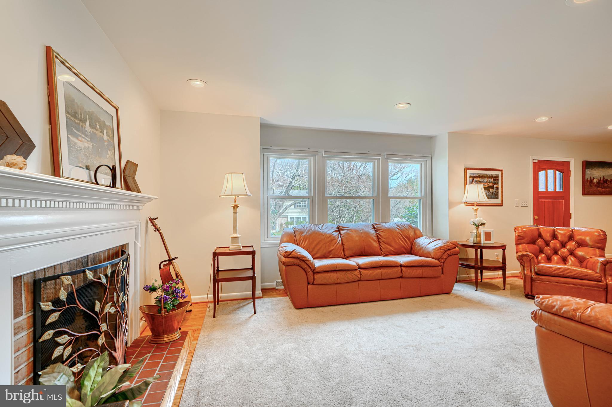 COLONIAL ACRES - Residential