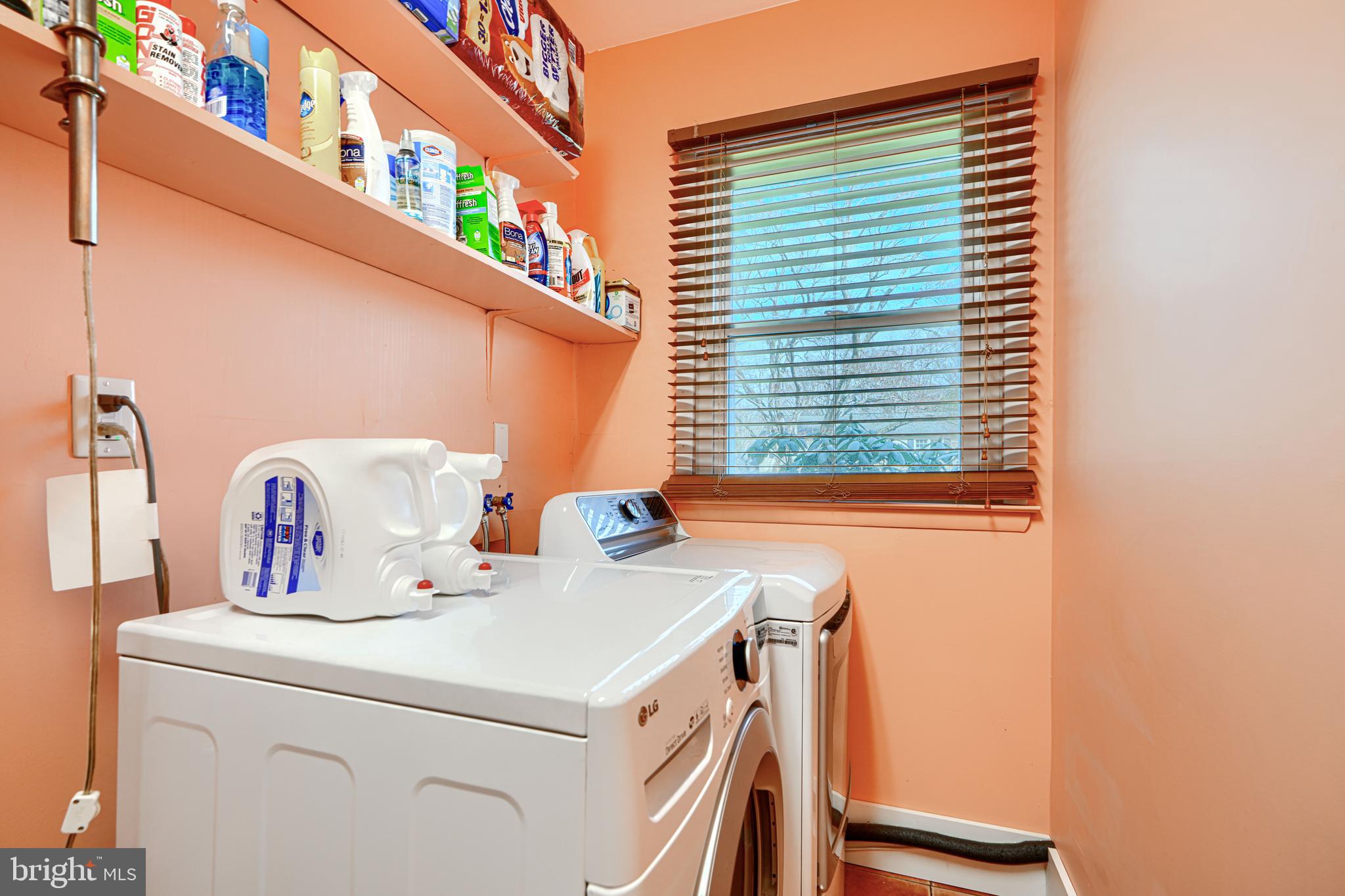 COLONIAL ACRES - Residential