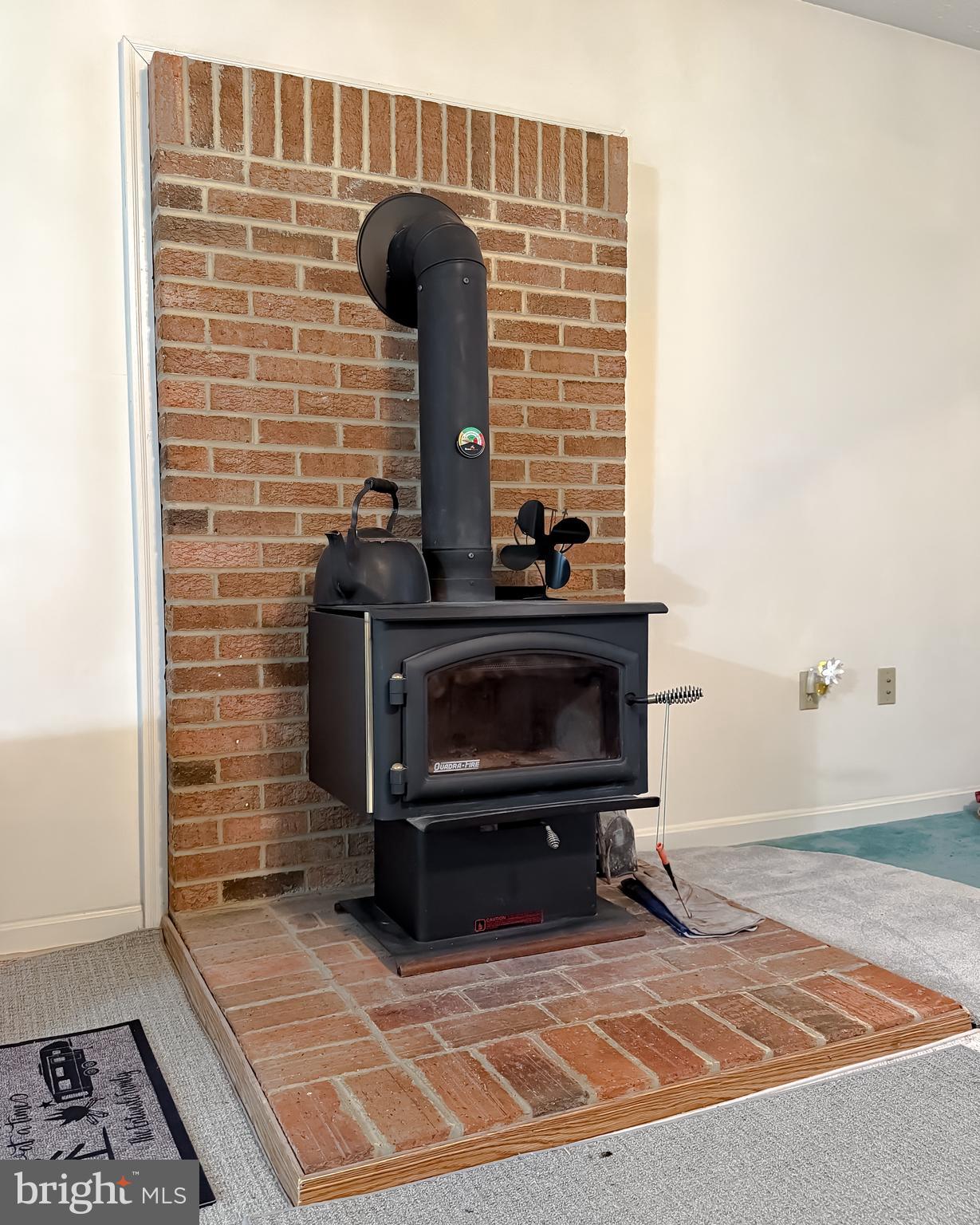 BALLARDS HOLLY ESTATES - Residential