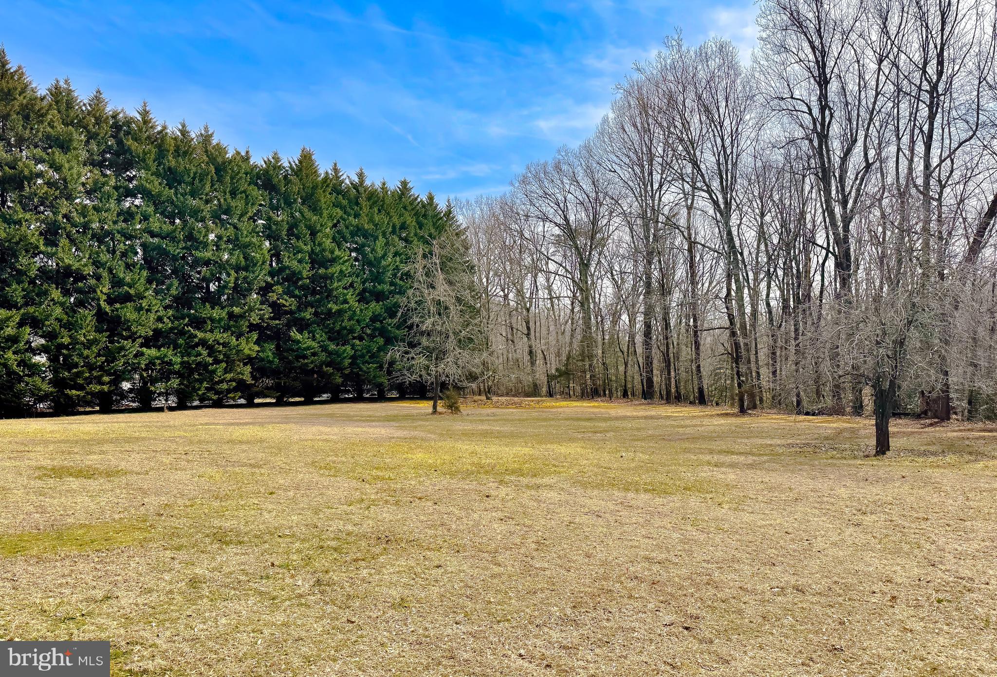 BALLARDS HOLLY ESTATES - Residential