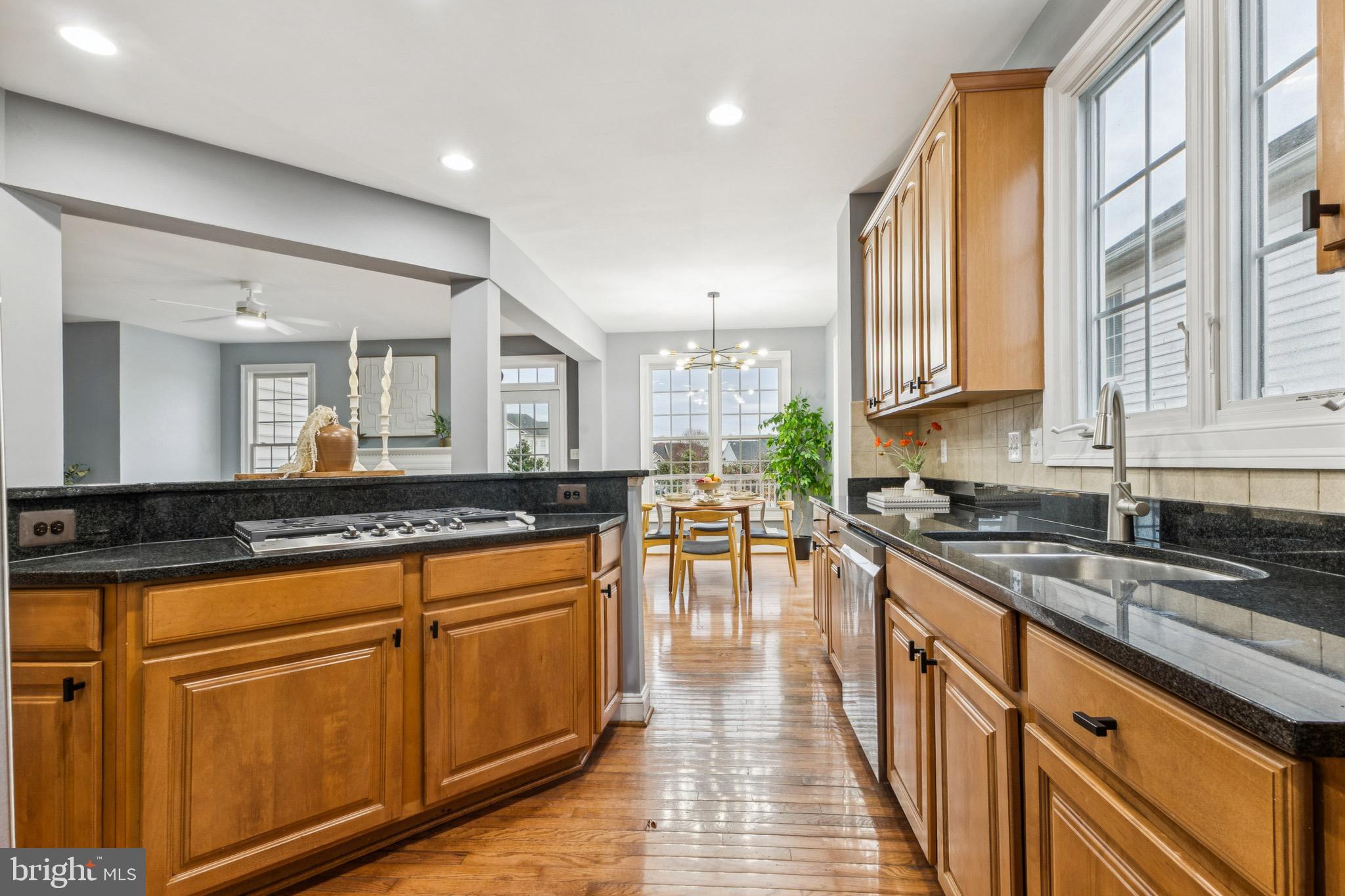 PORT POTOMAC - Residential