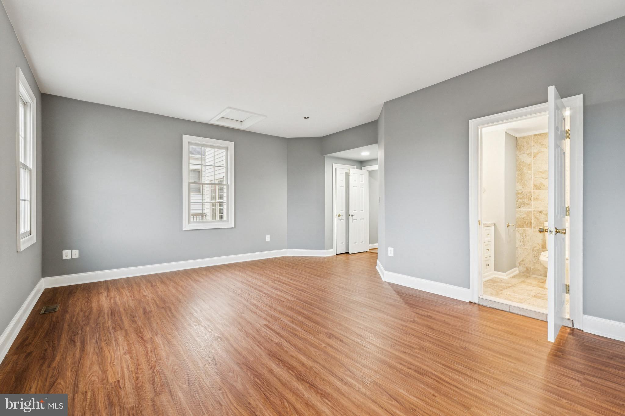 PORT POTOMAC - Residential