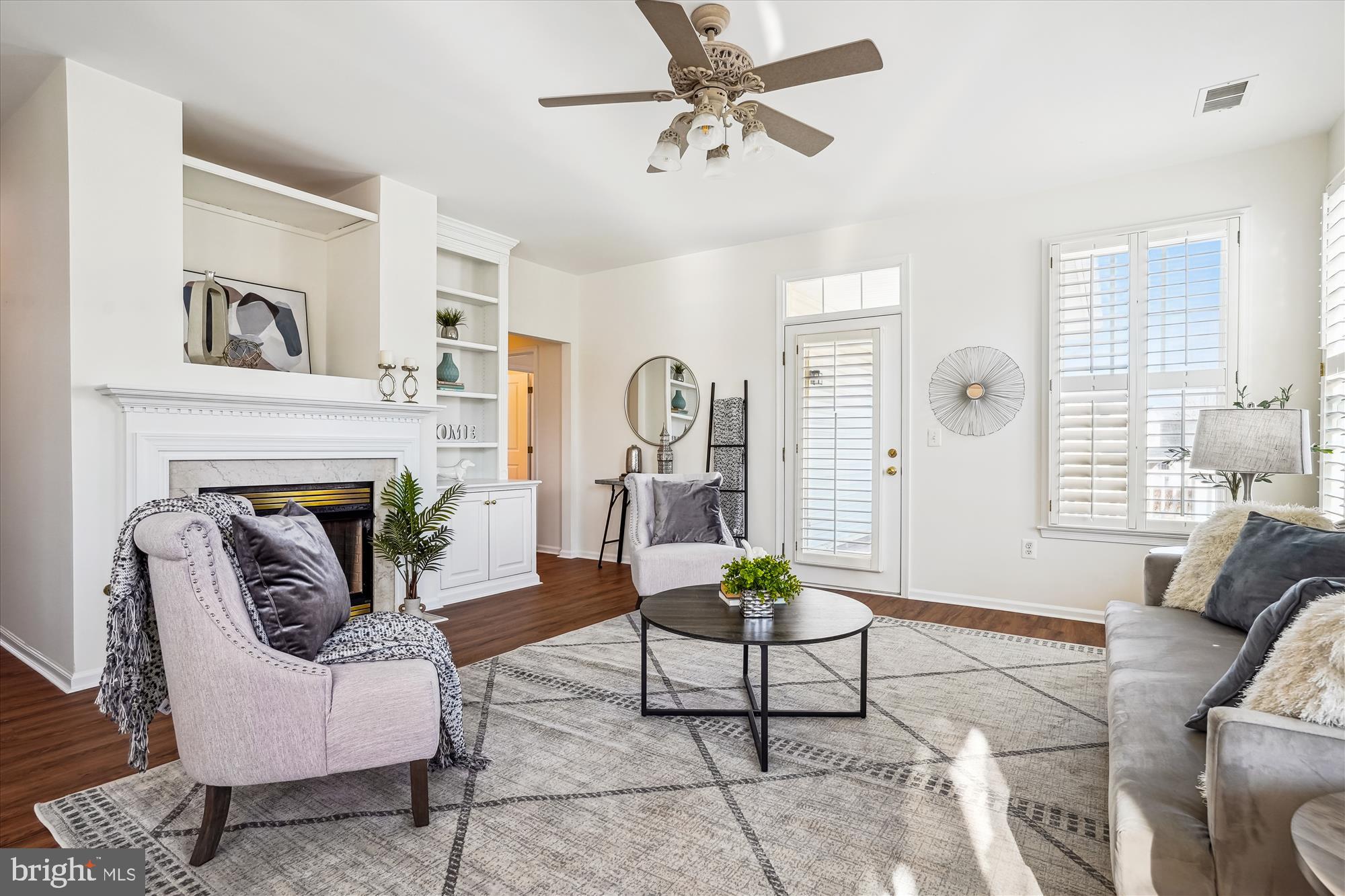 BLOOMS CROSSING - Residential