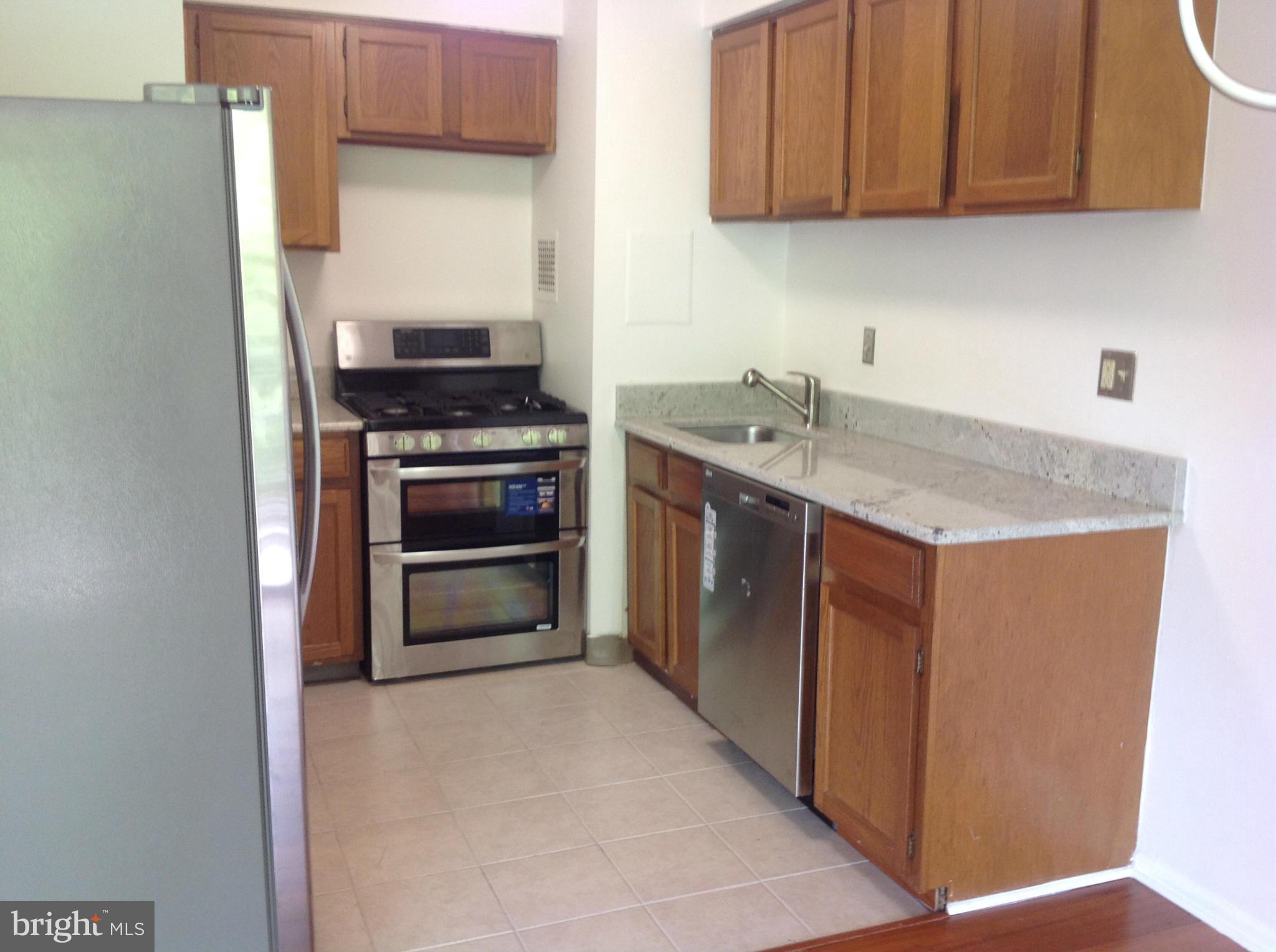 IVYMOUNT COURT - Residential