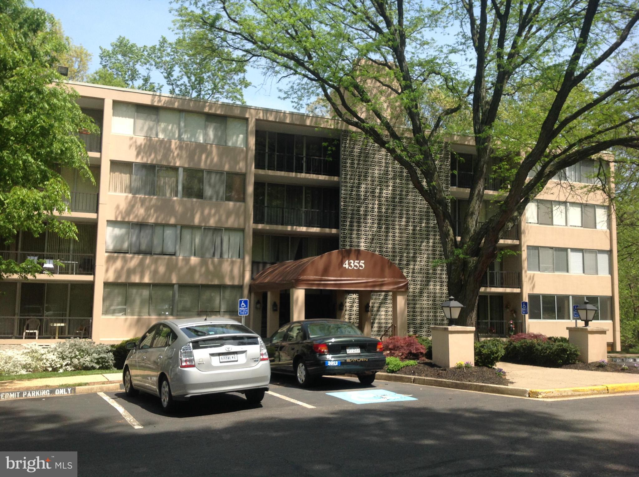 IVYMOUNT COURT - Residential