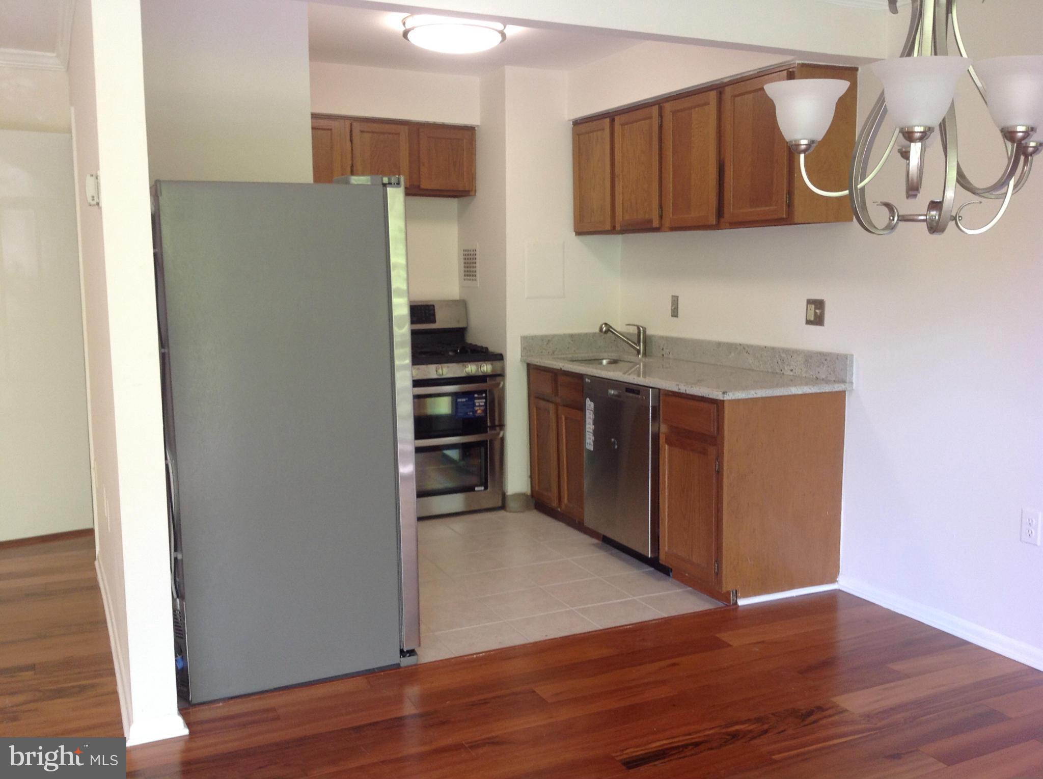 IVYMOUNT COURT - Residential