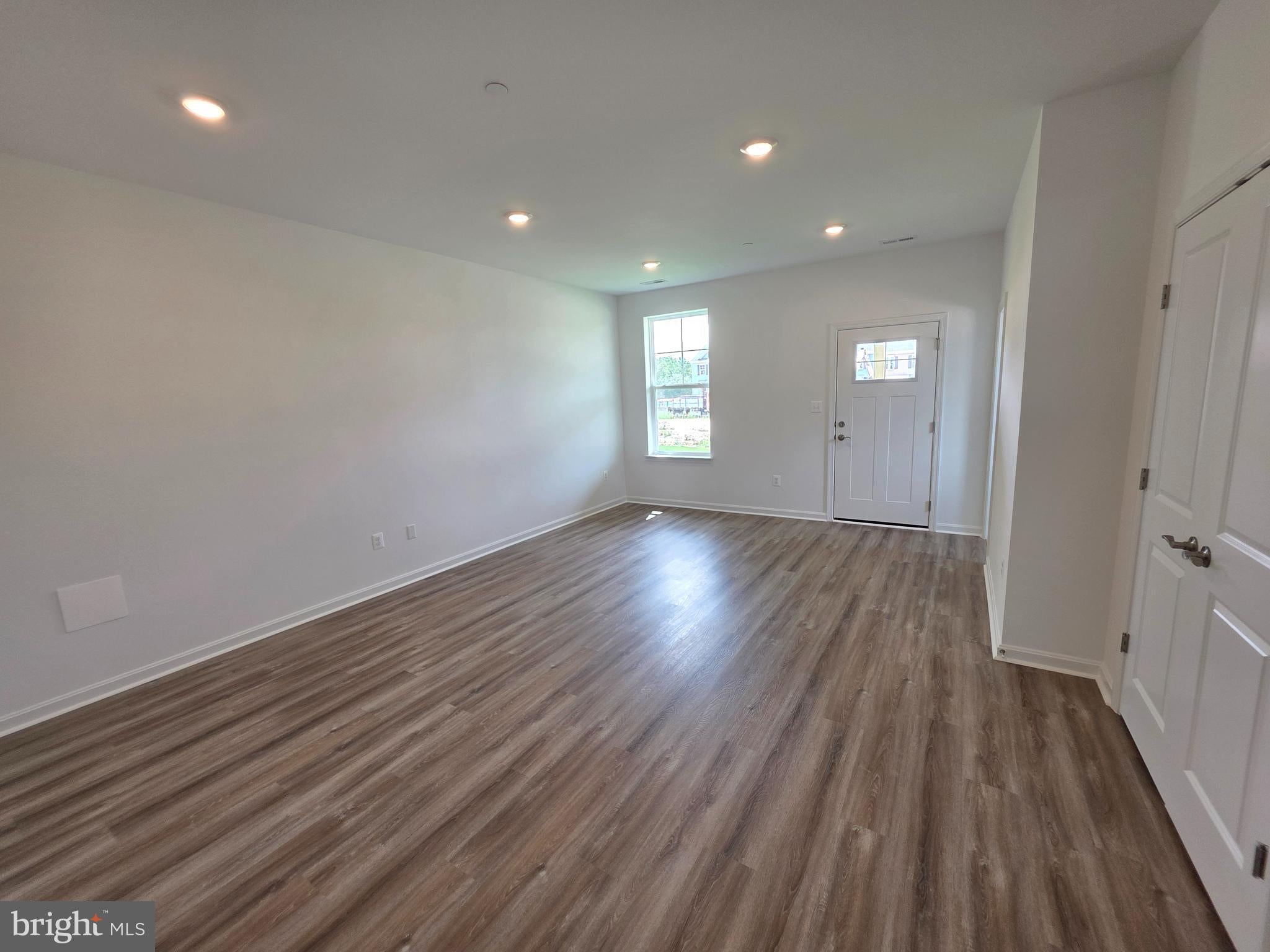 11261 DAVISAR ROAD 102