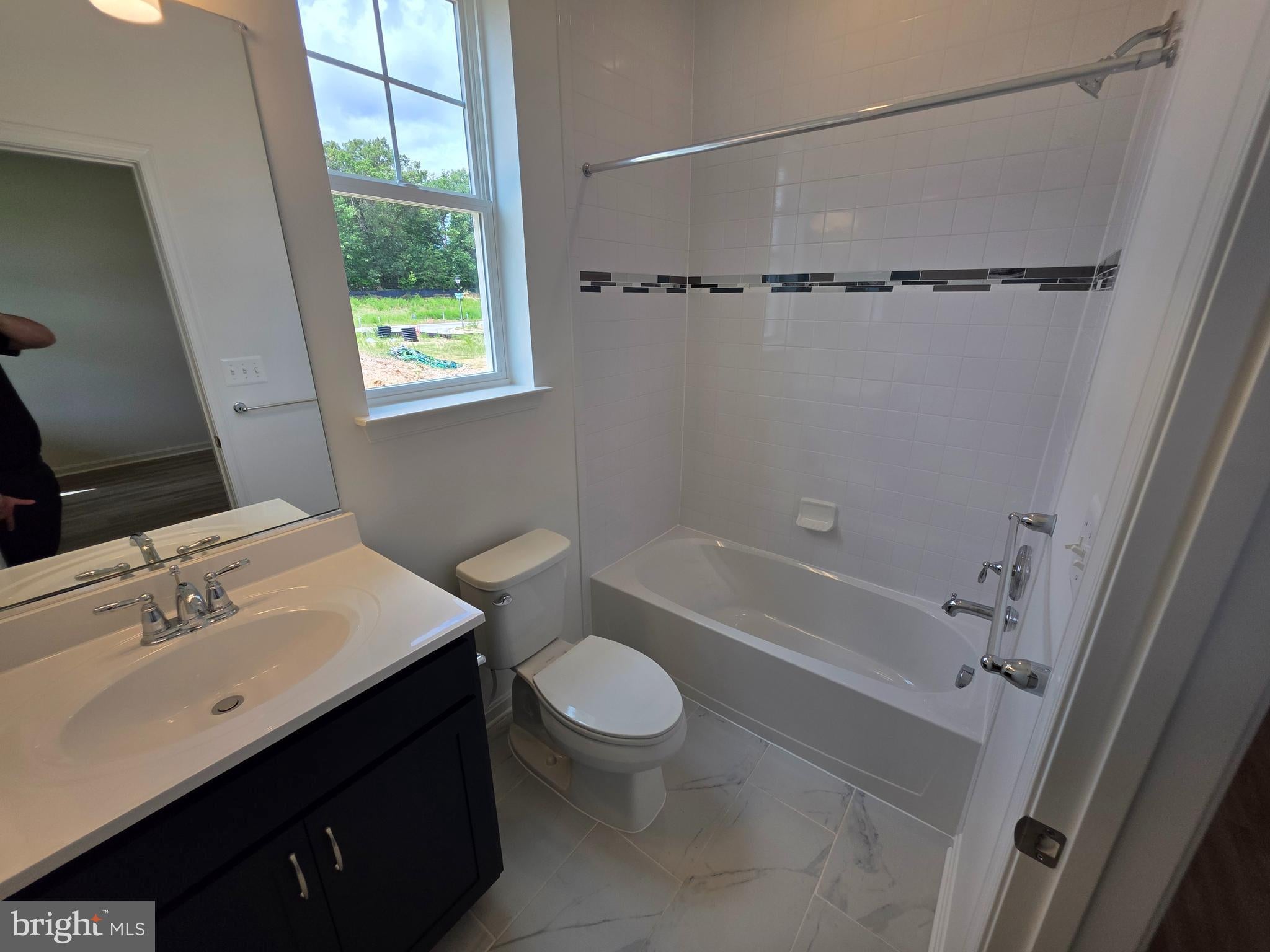 11261 DAVISAR ROAD 102