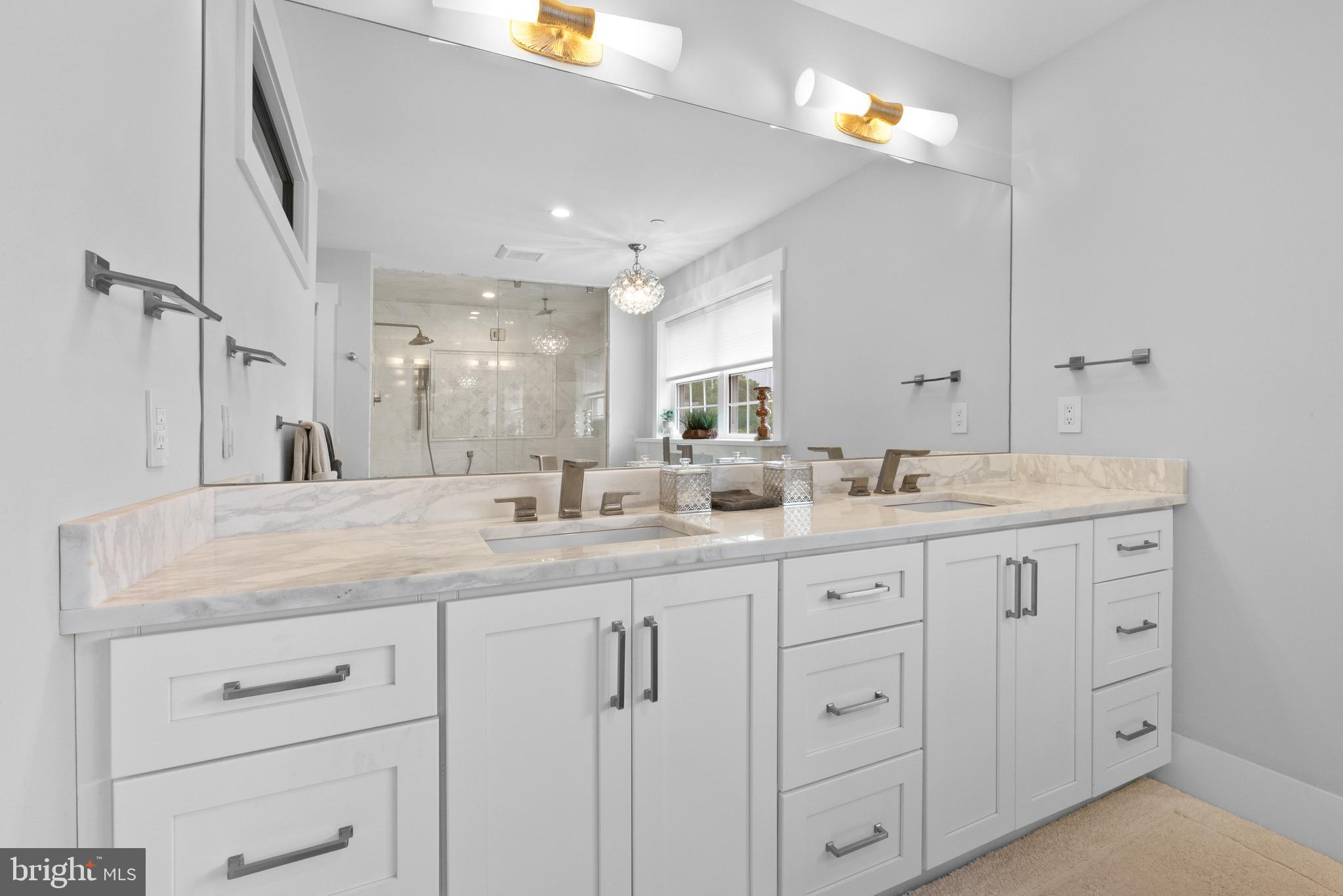 MANAYUNK - Residential