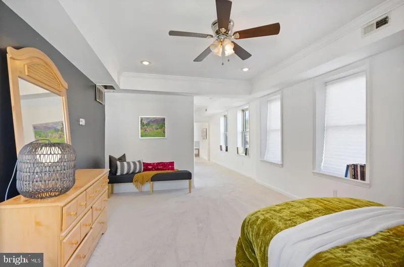 Baltimore, Maryland 21213, United States, 5 Bedrooms Bedrooms, ,5 BathroomsBathrooms,Residential,Active,254690