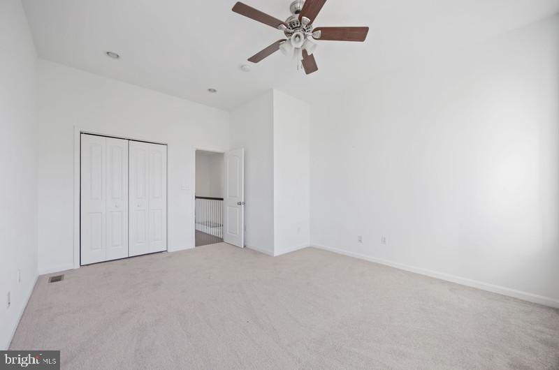 OLIVER - Residential