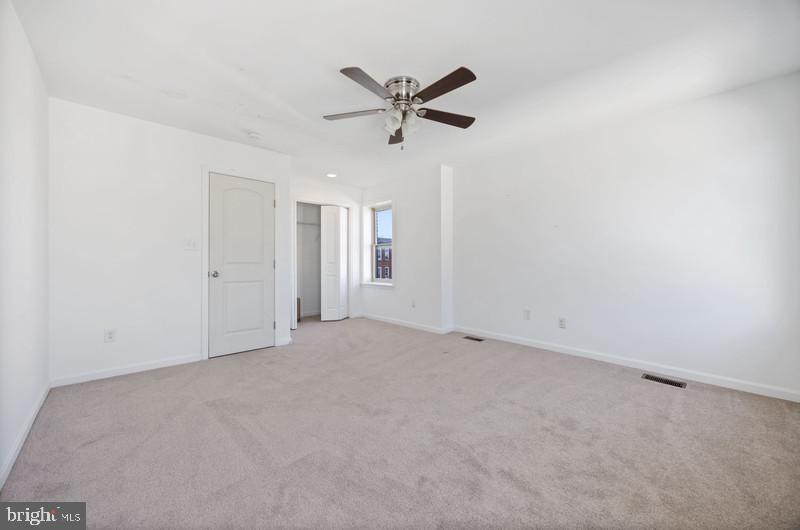 OLIVER - Residential