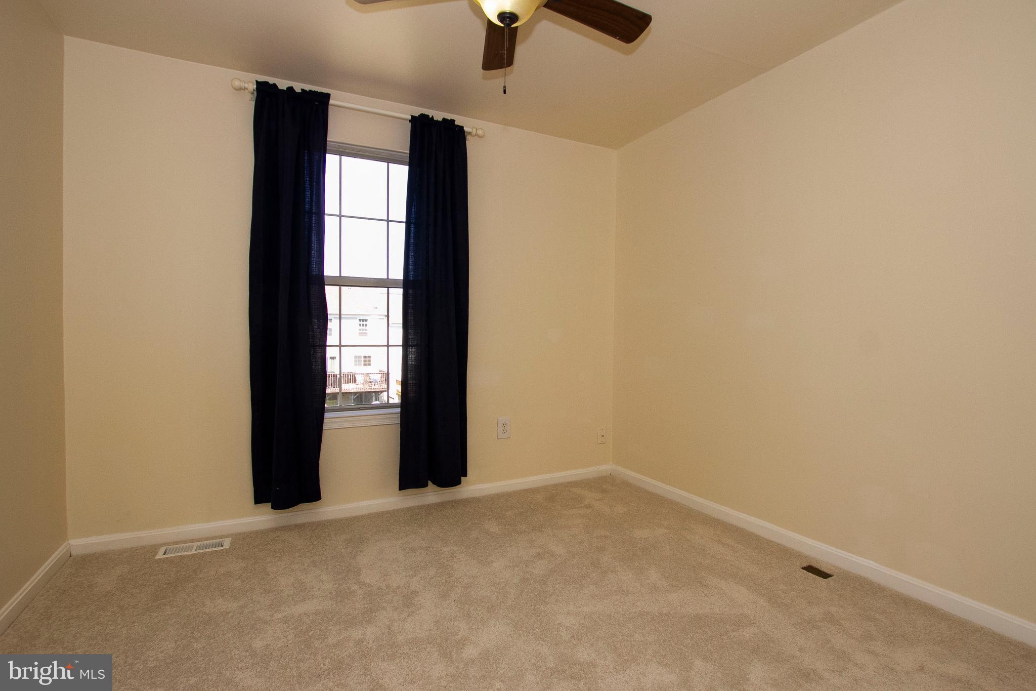 VILLAGE OF THOMAS RUN - Residential