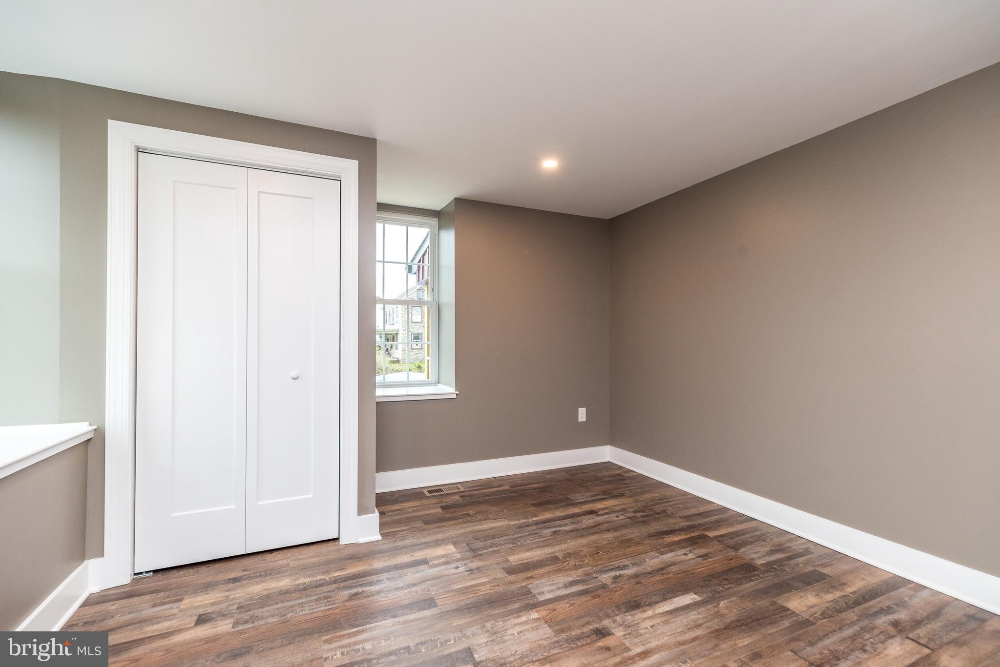 DOYLESTOWN - Residential Lease