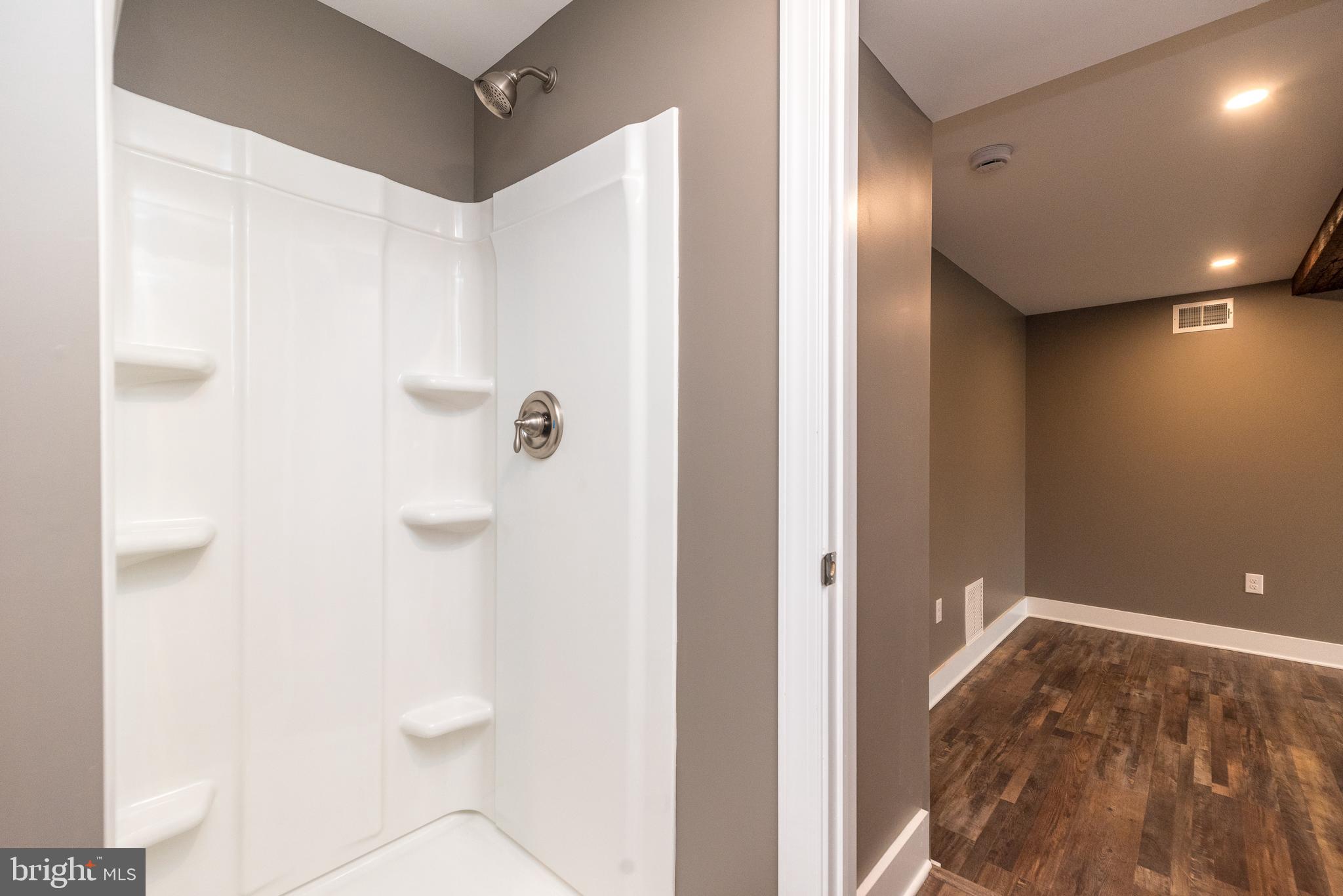 DOYLESTOWN - Residential Lease