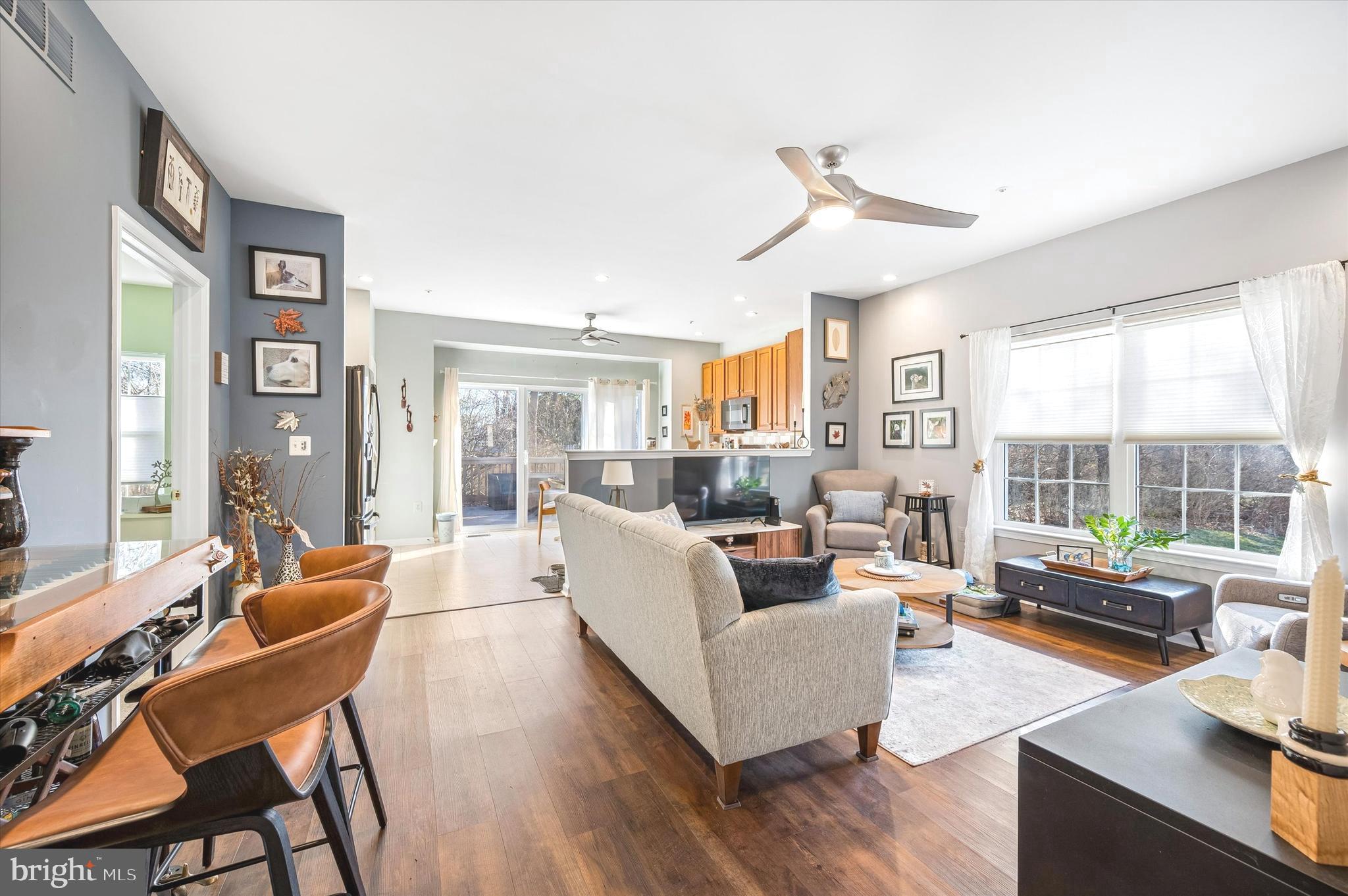 STUARTS KEEP - Residential