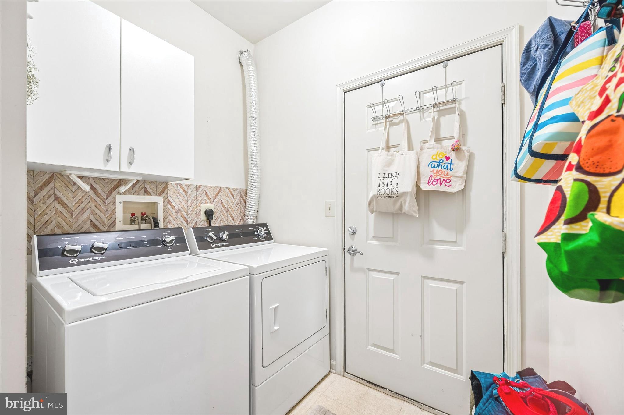 STUARTS KEEP - Residential